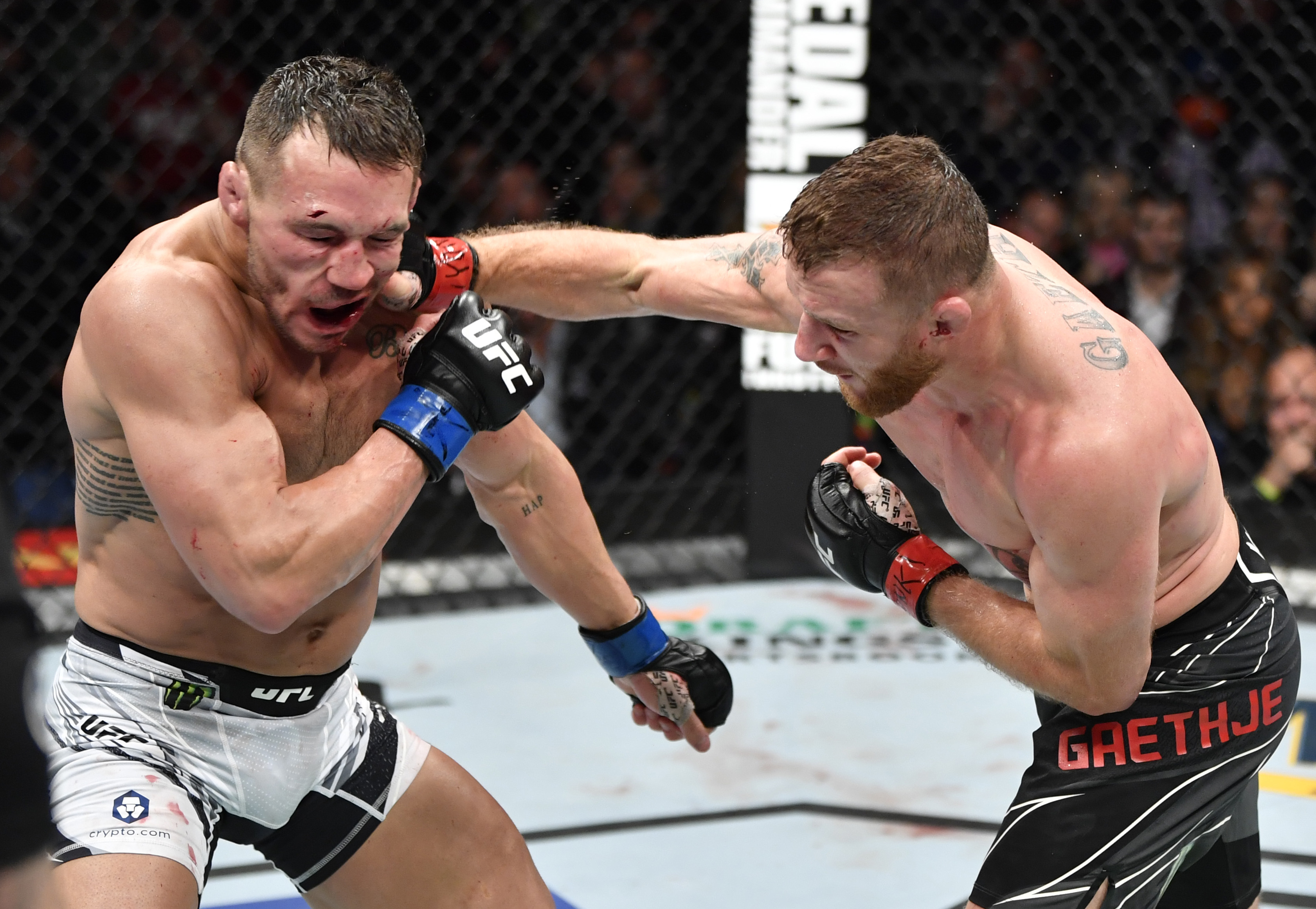 3370x2330 MMA Fight of the Year: Gaethje and Chandler's instant classic, Desktop