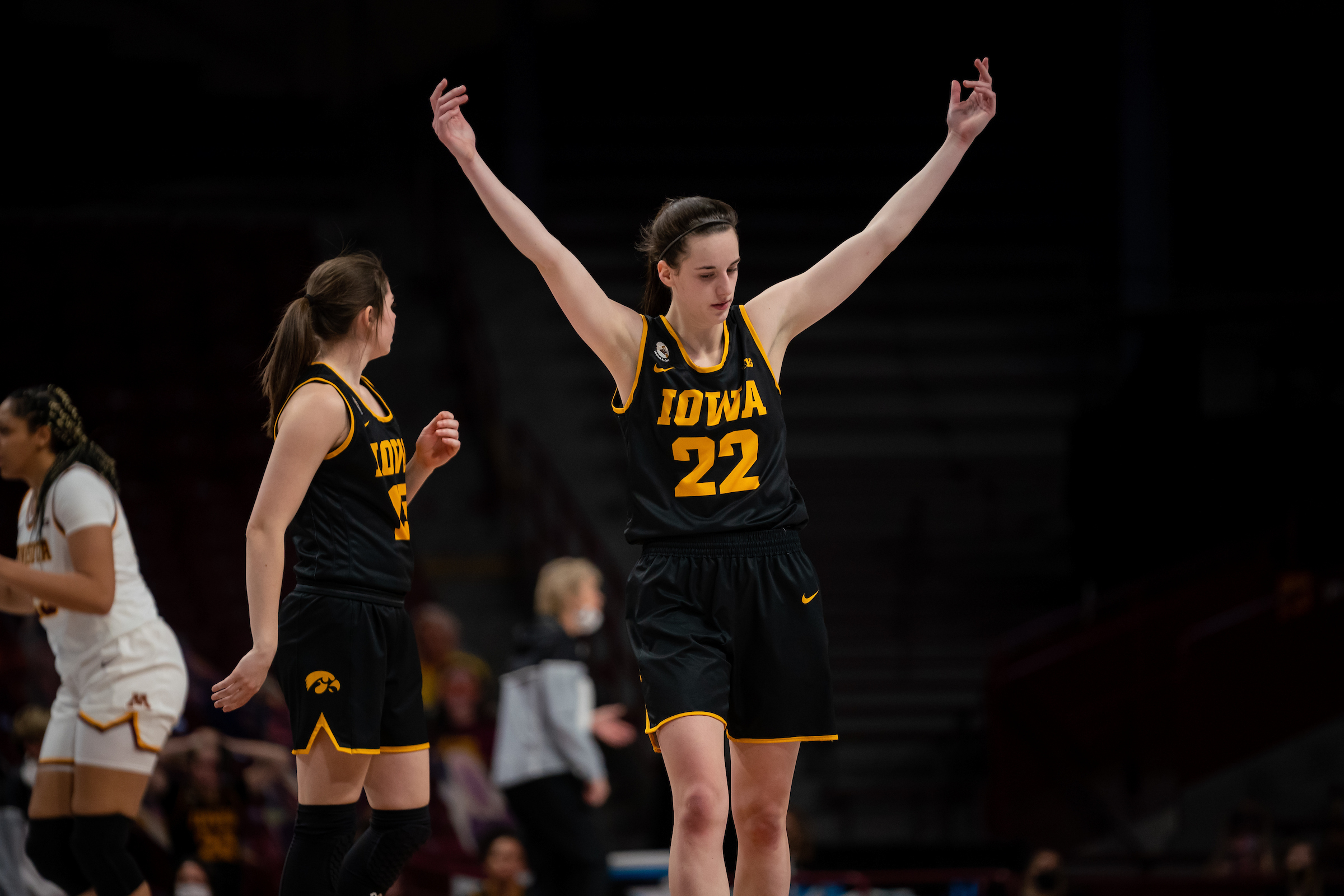 2400x1600 Iowa's Caitlin Clark named Point Guard of the Year finalist, Desktop