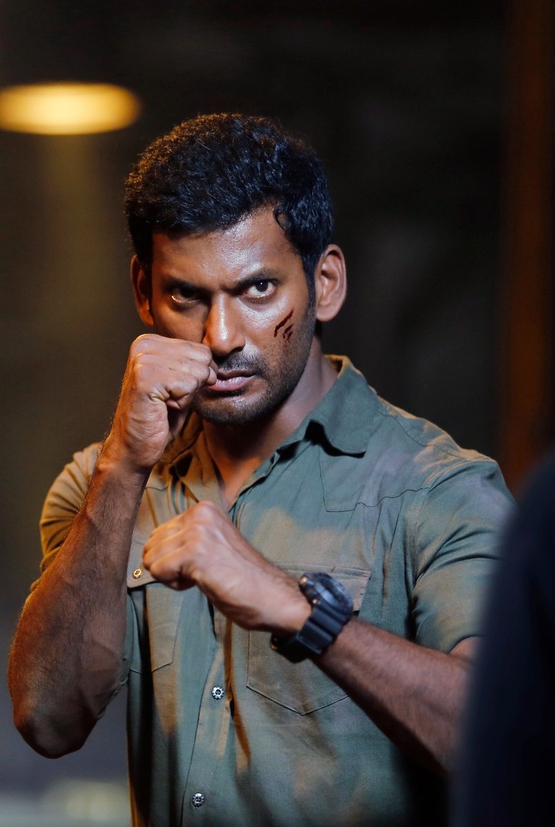 810x1200 Irumbu Thirai (2018), Phone