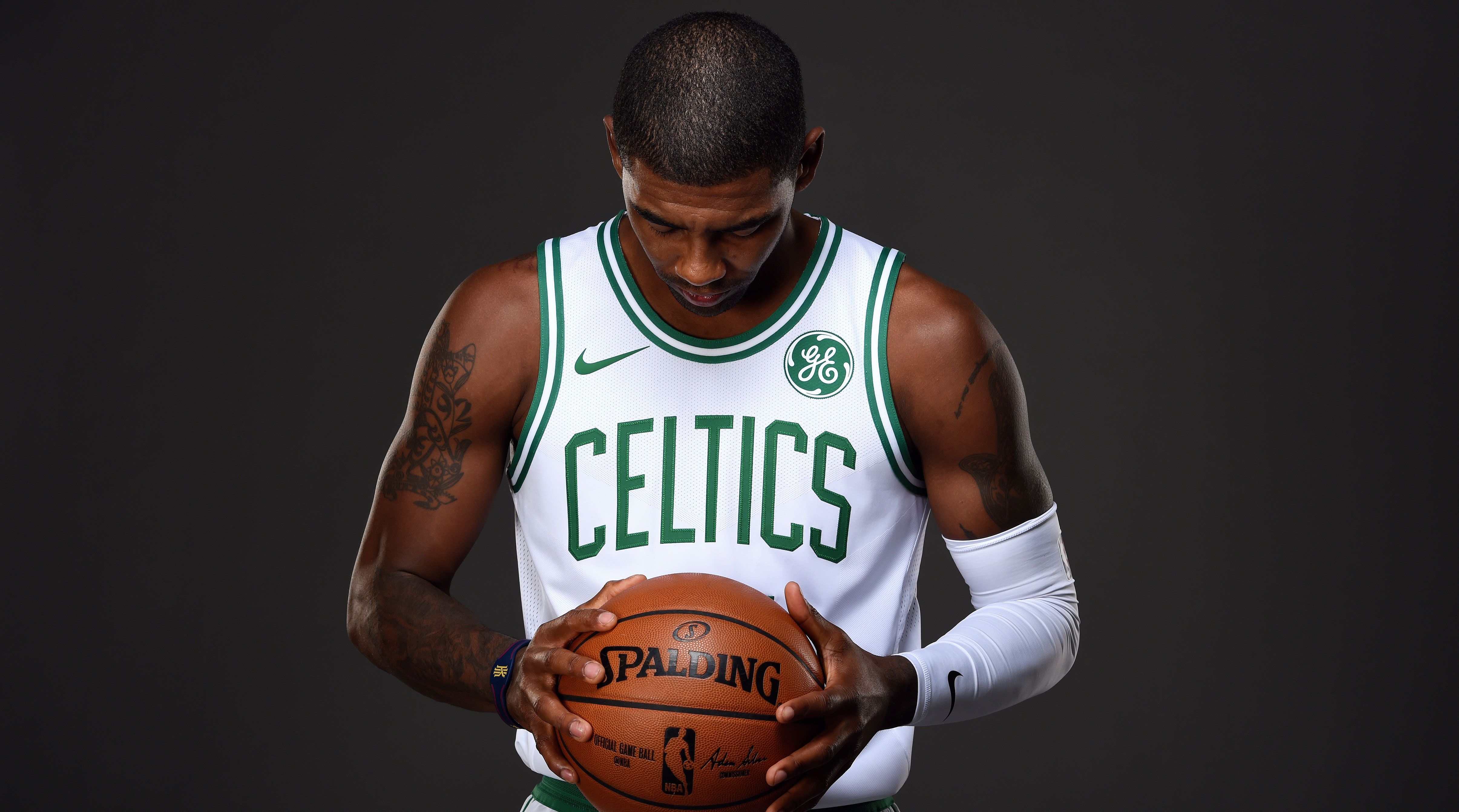 4830x2690 NBA2K18 Kyrie Irving alternate cover features Celtics uniform, Desktop