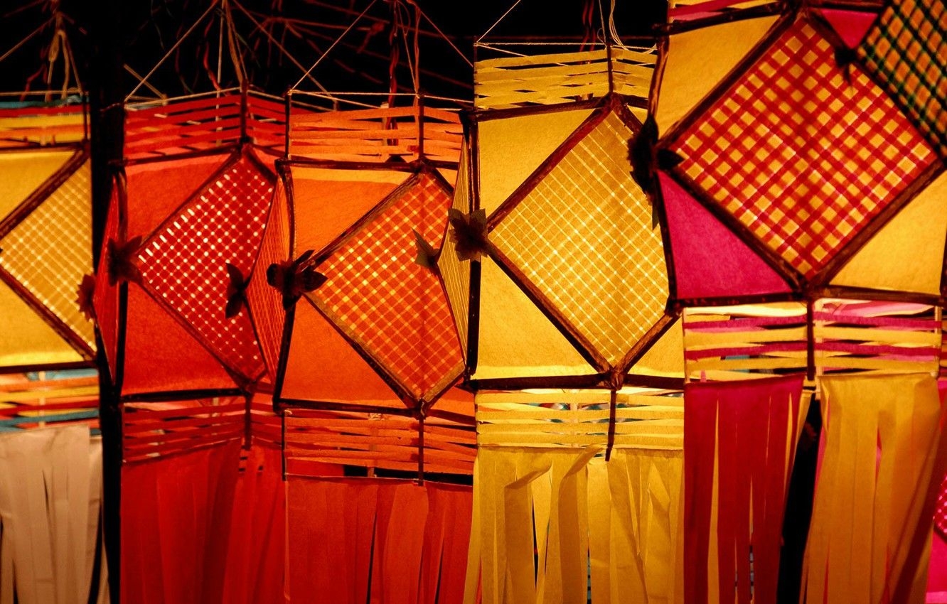 1340x850 Wallpaper India, lanterns, Diwali festival, Maharashtra, Mumbai, Desktop