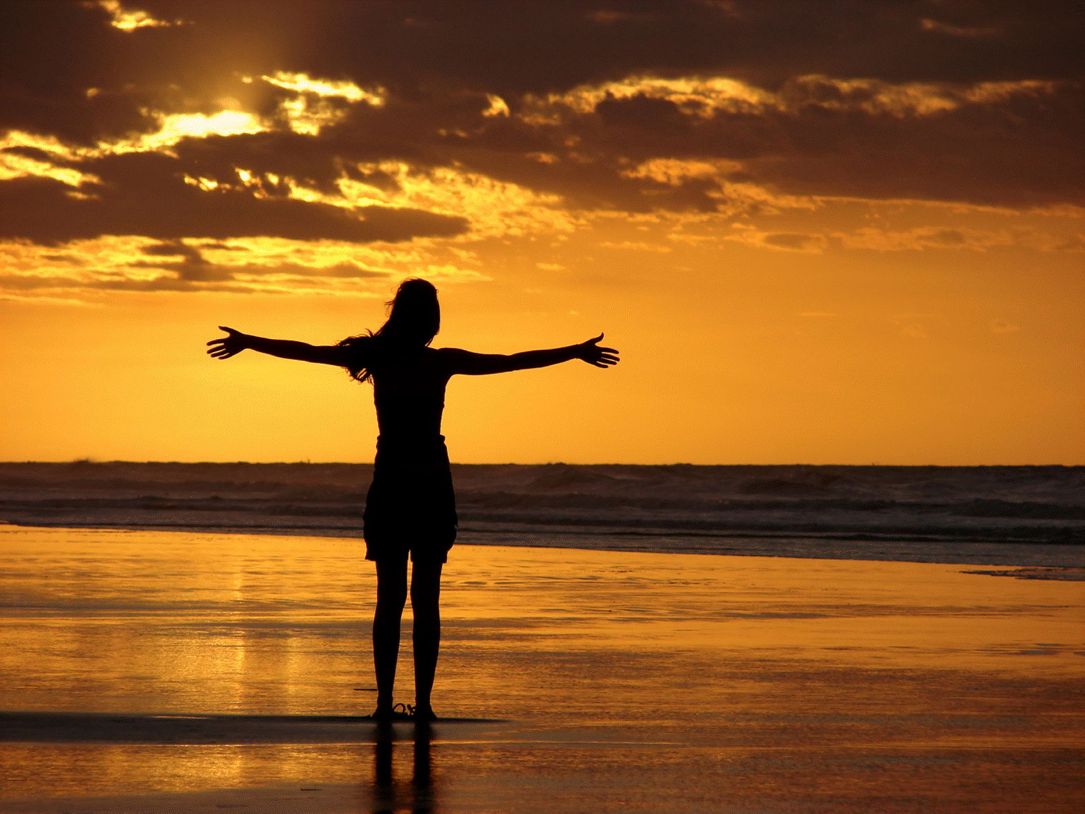 1580x1190 Girl Standing at Beach Sunrise Wallpaper. Beach Wallpaper Background, Desktop