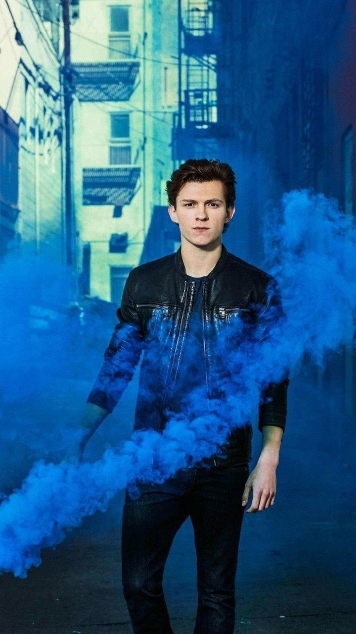 720x1280 Tom Holland Wallpaper. My Husband. Tom holland, Phone