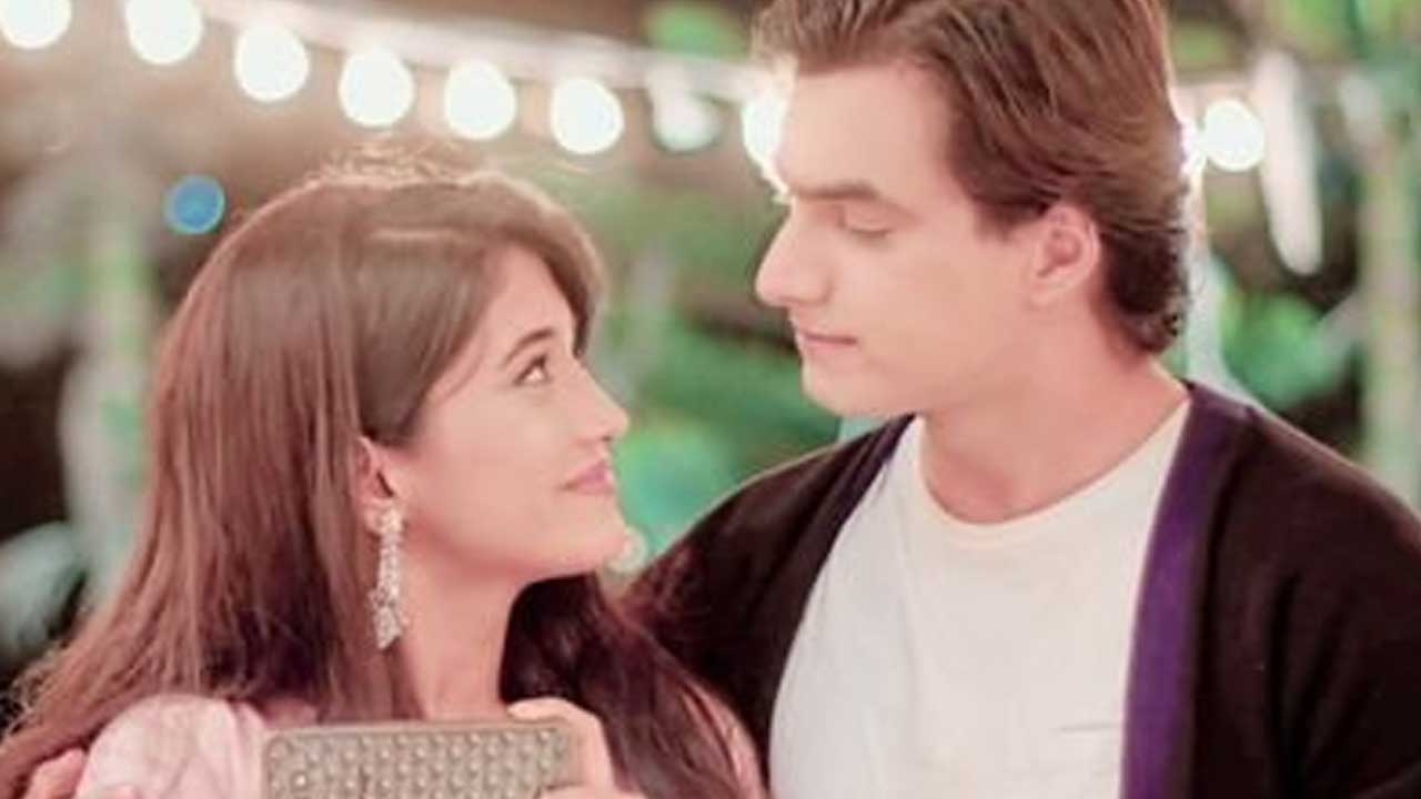 1280x720 Yeh Rishta Kya Kehlata Hai: Kartik and Naira's FUNNIEST But Cute Scenes Ever, Desktop