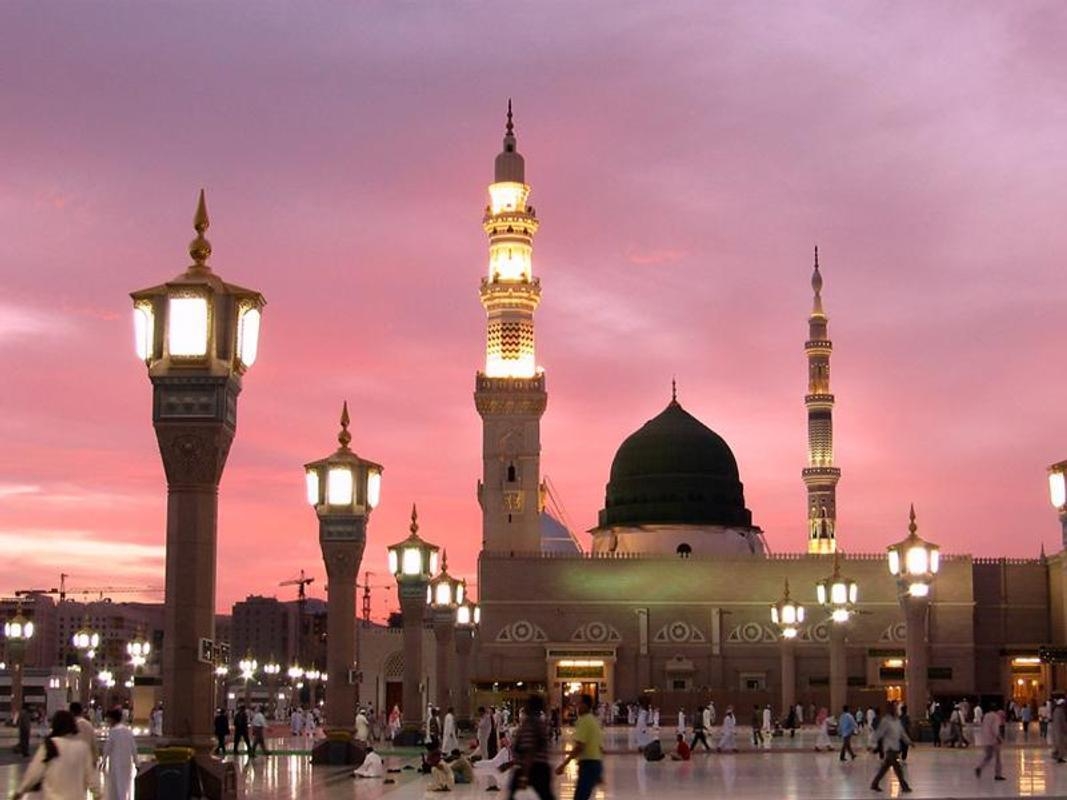 1070x800 Madina Wallpaper for Android, Desktop