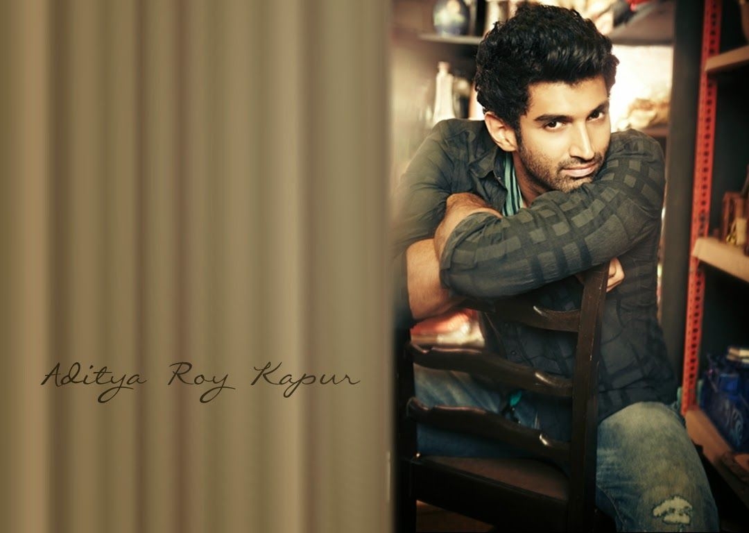 1080x770 Online Fun: Aditya Roy Kapoor Full HD Wallpaper Free Download, Desktop