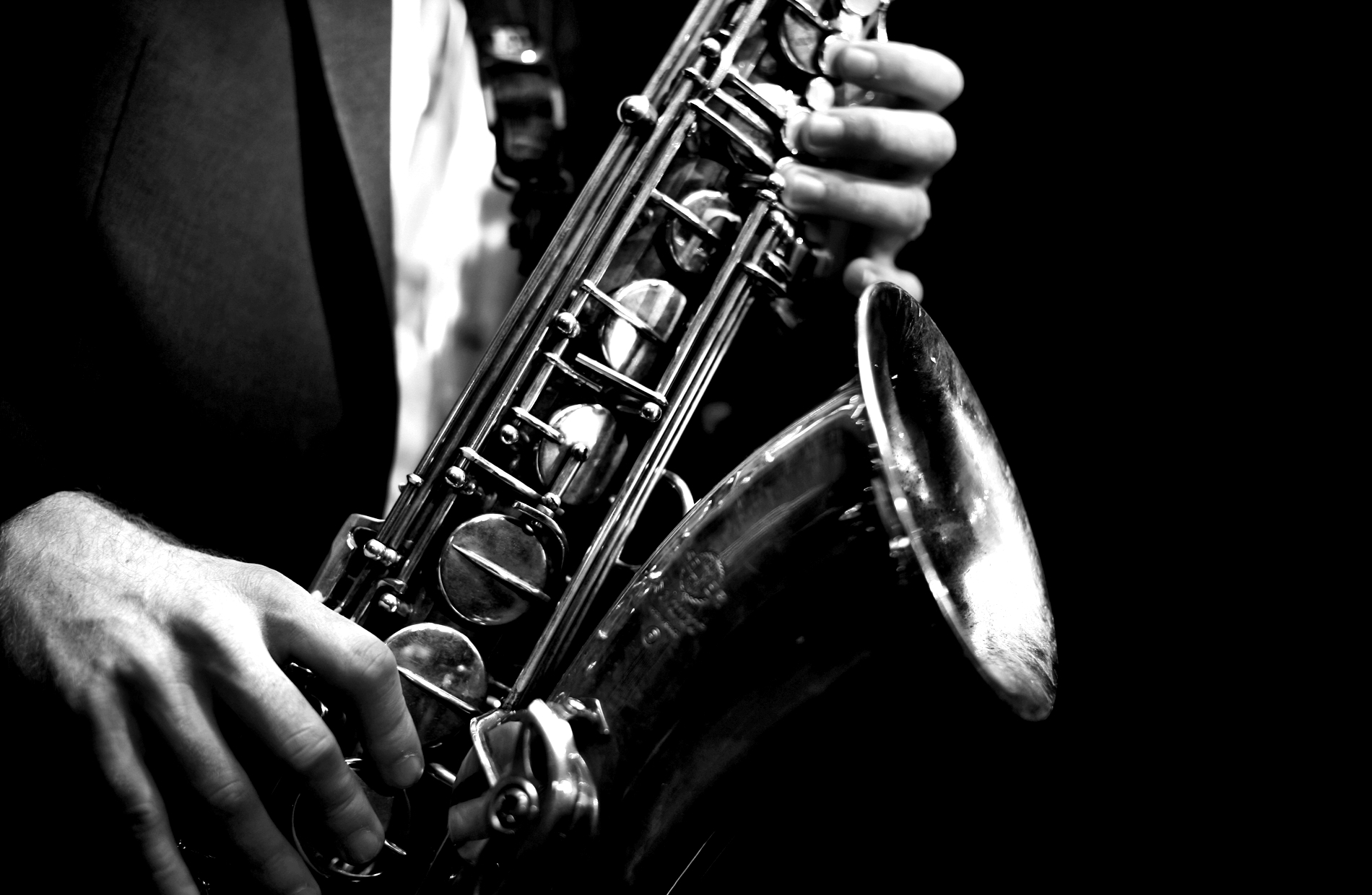 1900x1240 Free Saxophone Wallpaper High Definition, Desktop