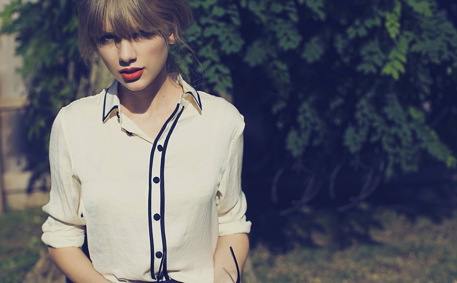 1600x990 Taylor Swift 22 Wallpaper Wallpaper Image, Desktop