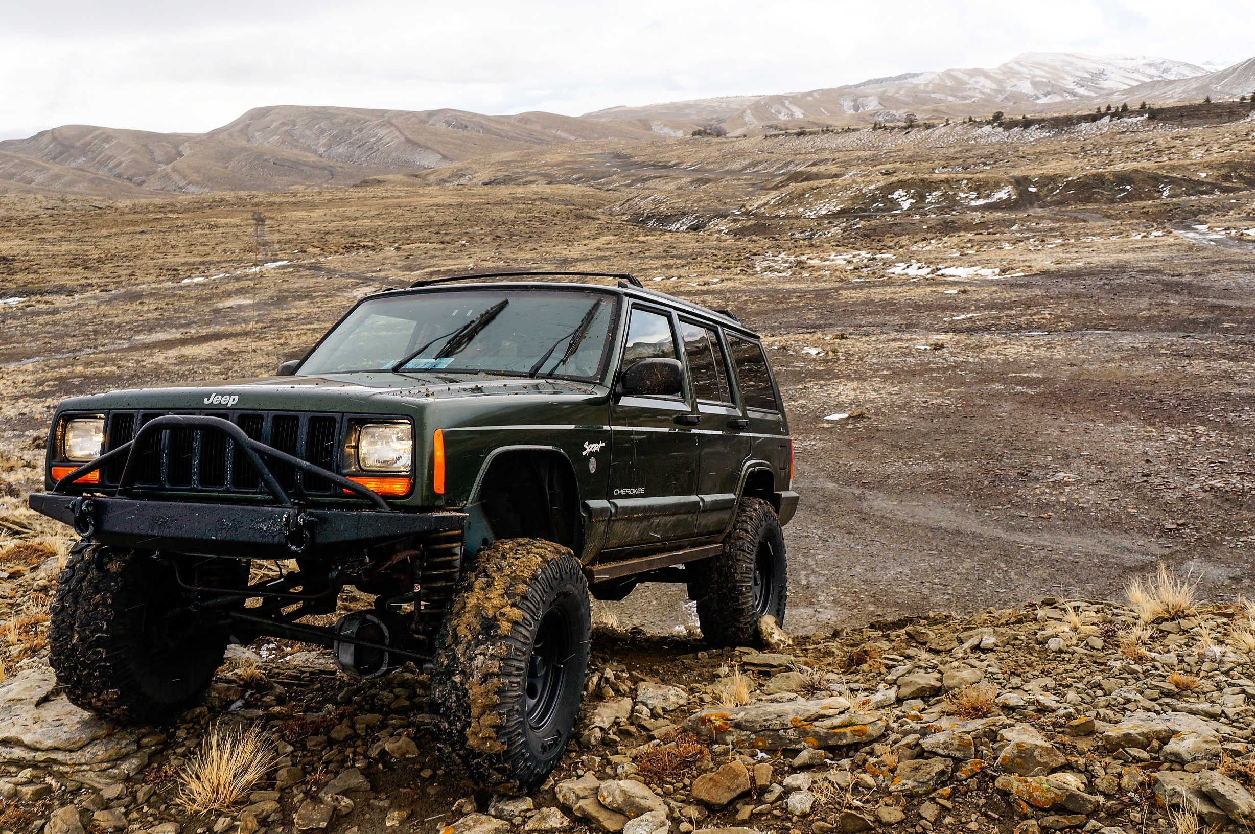 2460x1640 Jeep Cherokee HD Wallpaper and Background Image, Desktop