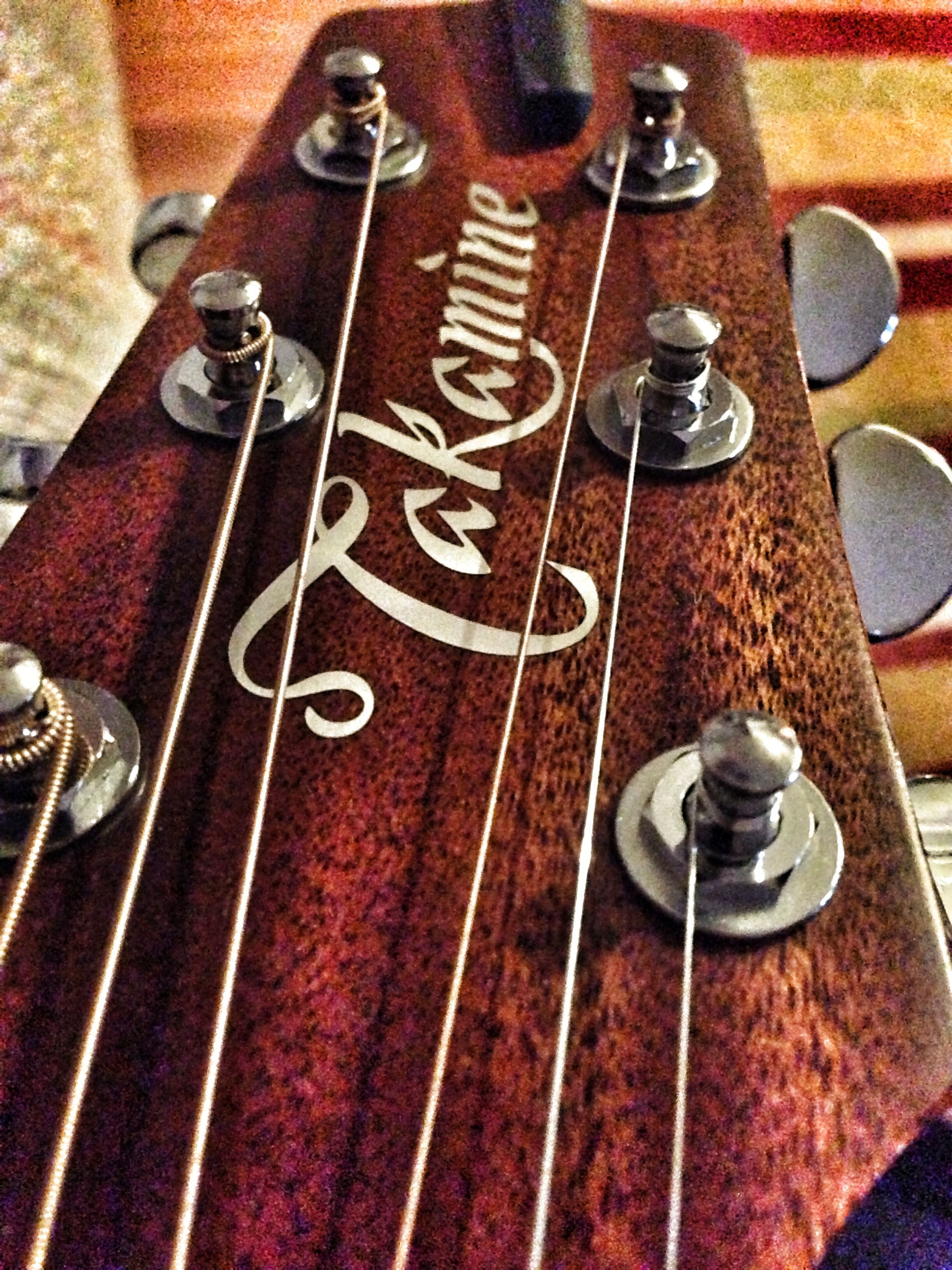 2450x3270 Takamine, my favorite acoustic guitar brand!. guitarras. Takamine, Guitarras takamine, Guitarra música, Phone