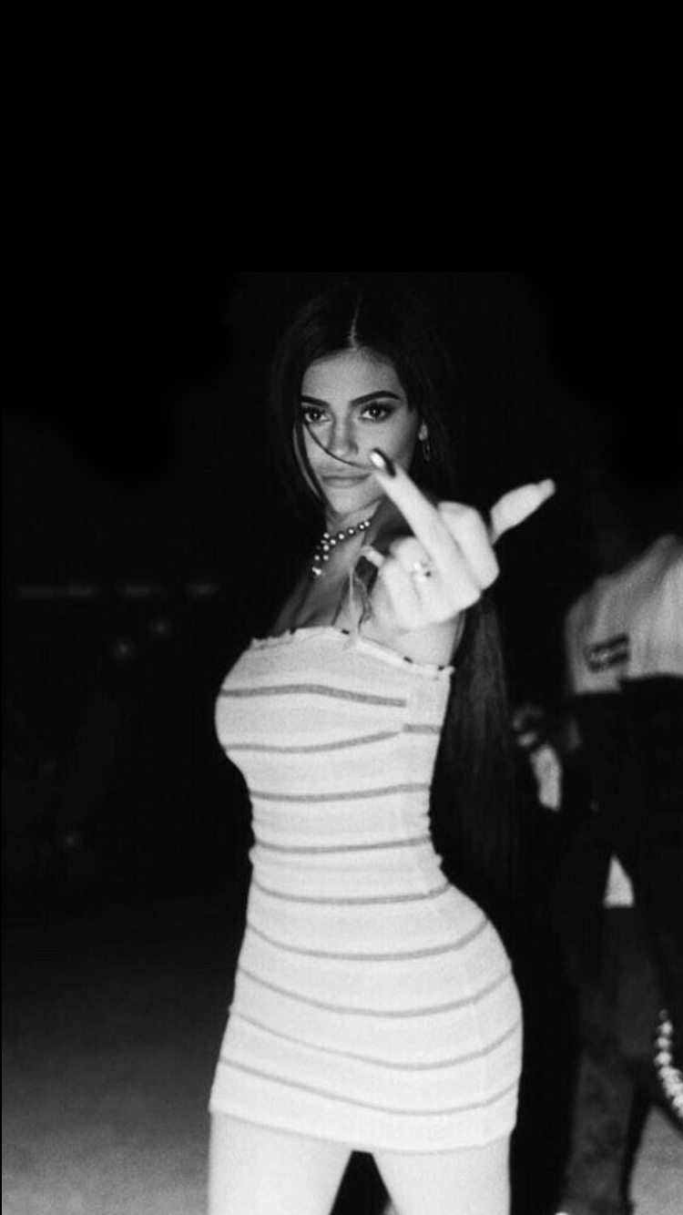 750x1340 Kylie Jenner Wallpaper. Untitled 02. Kylie, Phone