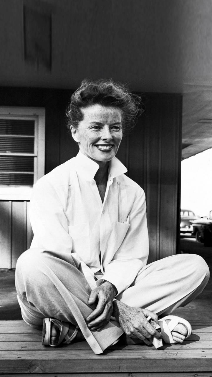 720x1280 Katharine Hepburn Wallpaper, Phone