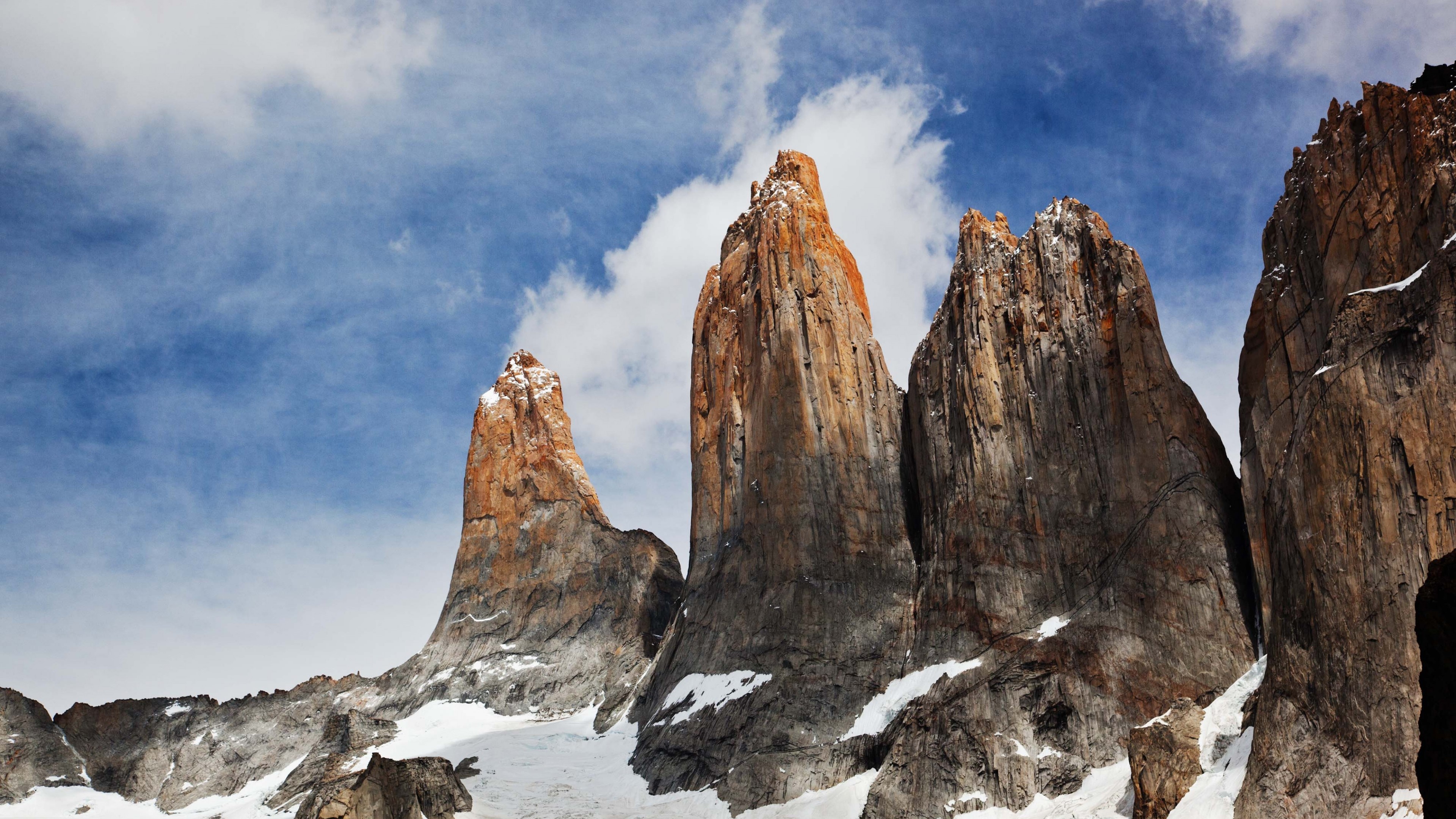 3840x2160 Cordillera Paine (Torres Del Paine National Park) 4K UltraHD, Desktop