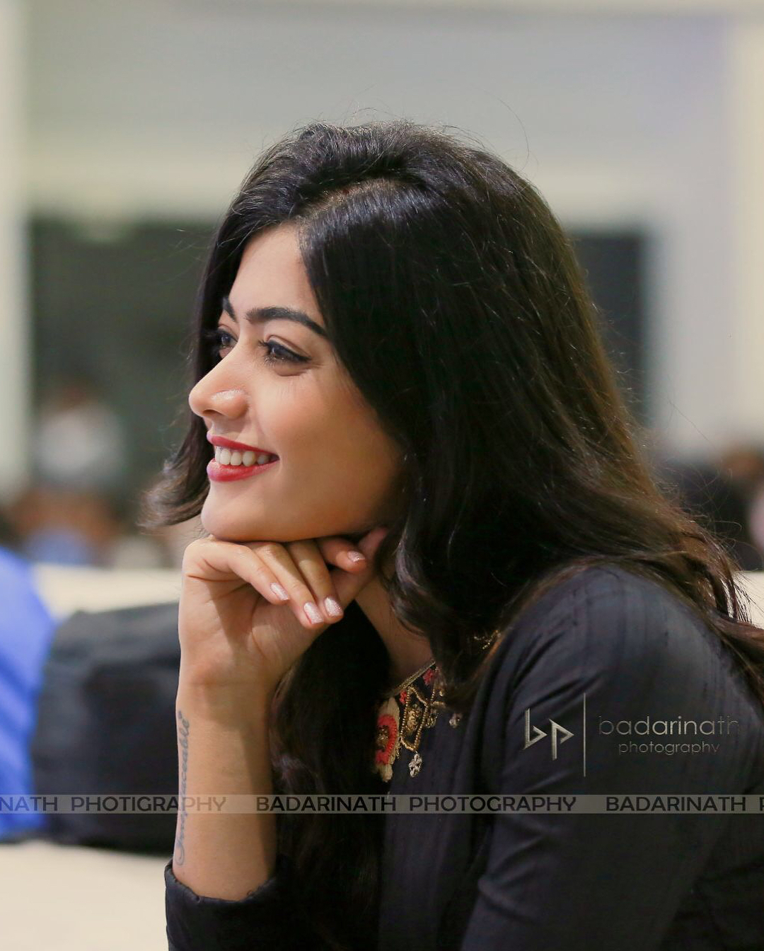 1080x1350 Rashmika Mandanna HD image and wallpaper. Beautiful, Phone