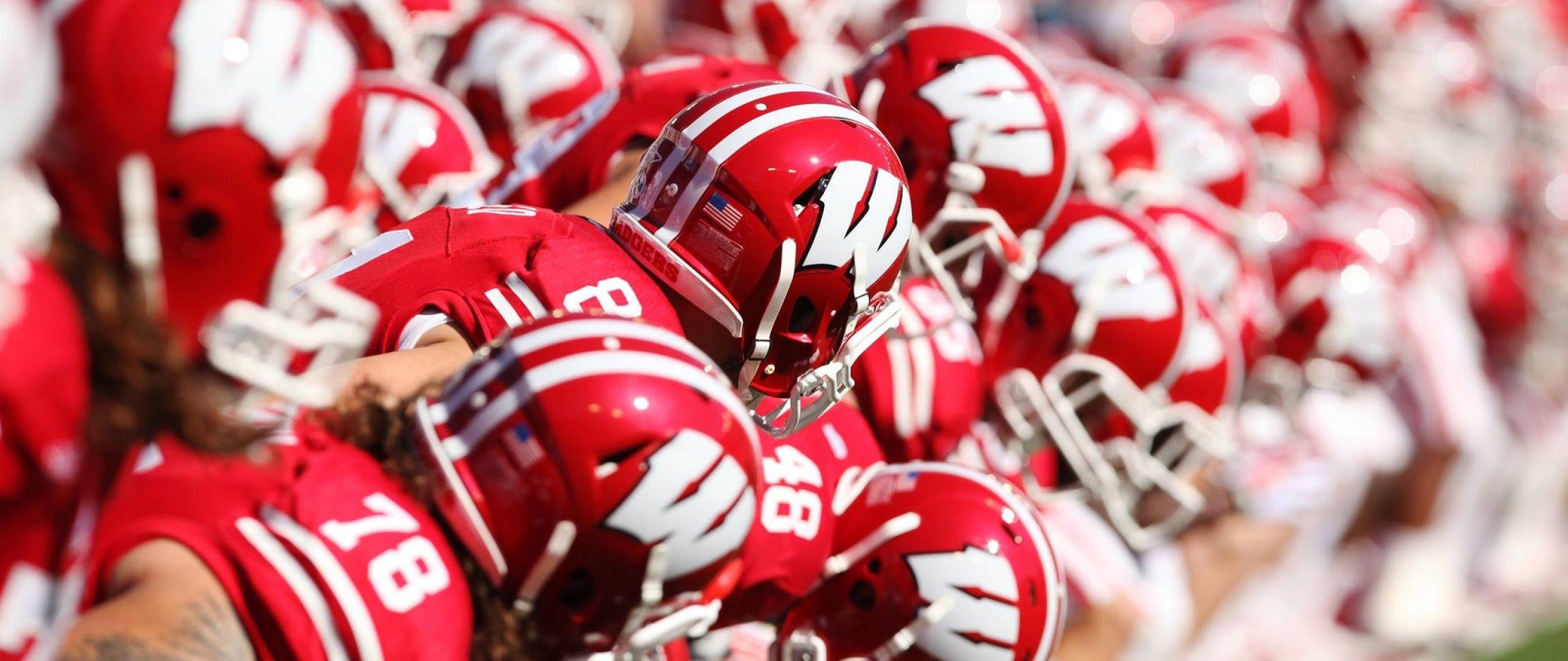 2560x1080 Download Wallpaper  Wisconsin badgers, Basketball, Hats, Dual Screen