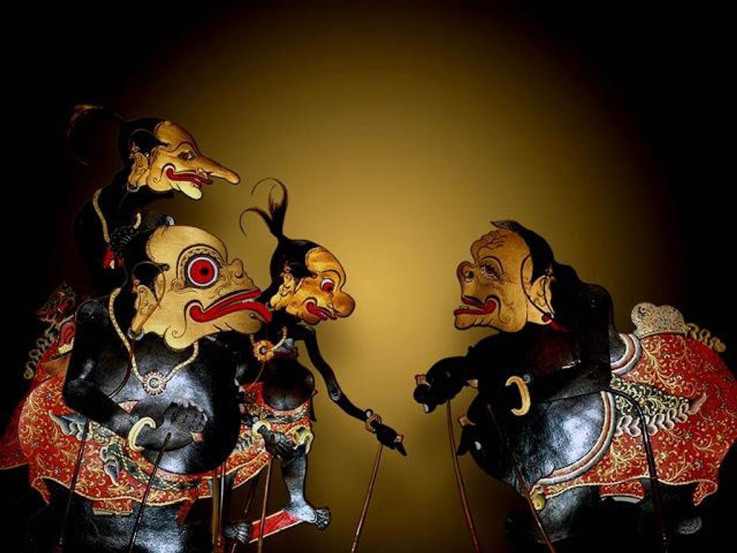 1070x800 wayang wallpaper for Android, Desktop