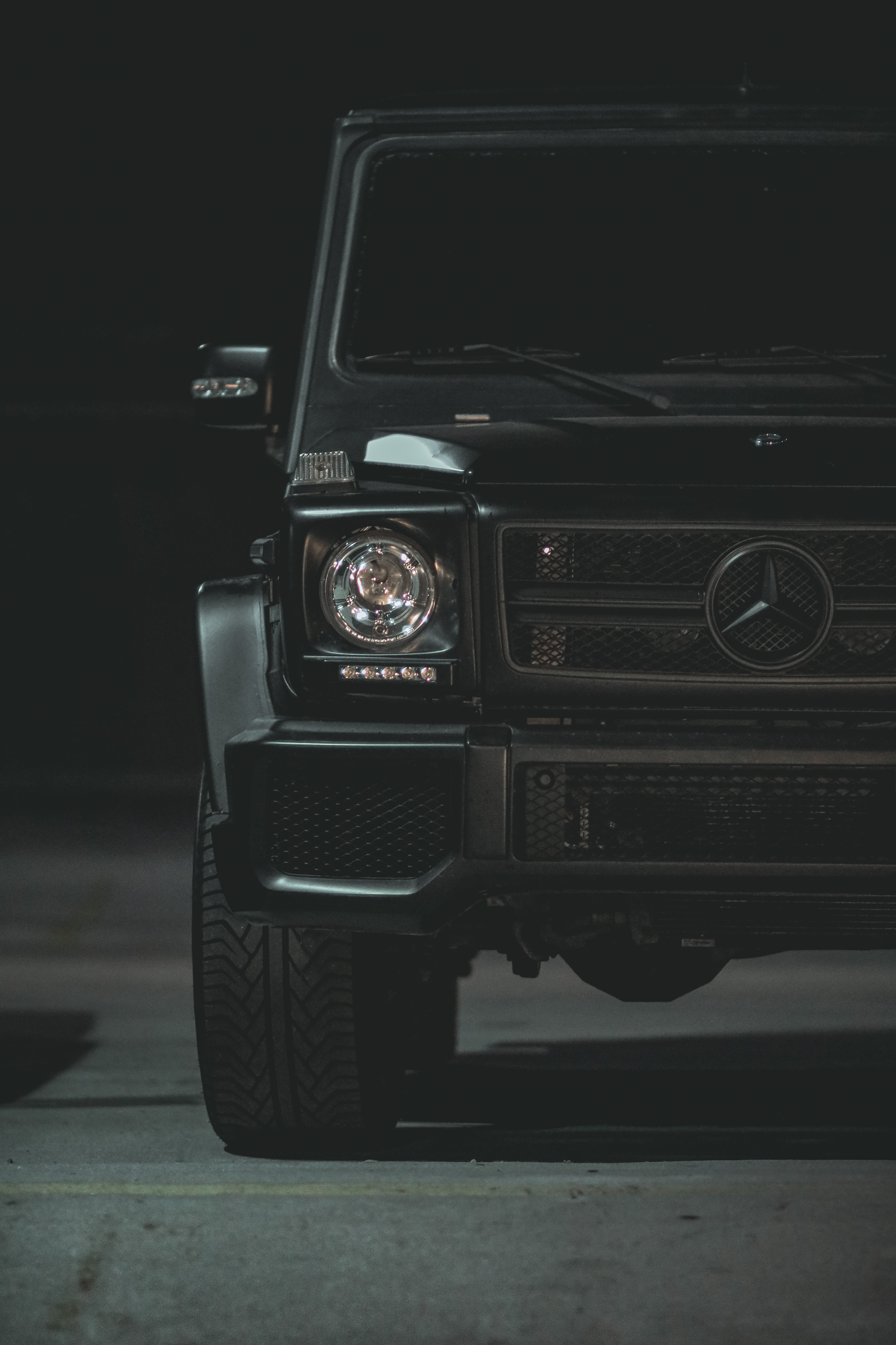 3940x5910 Black Mercedes Benz Vehicle · Free, Phone