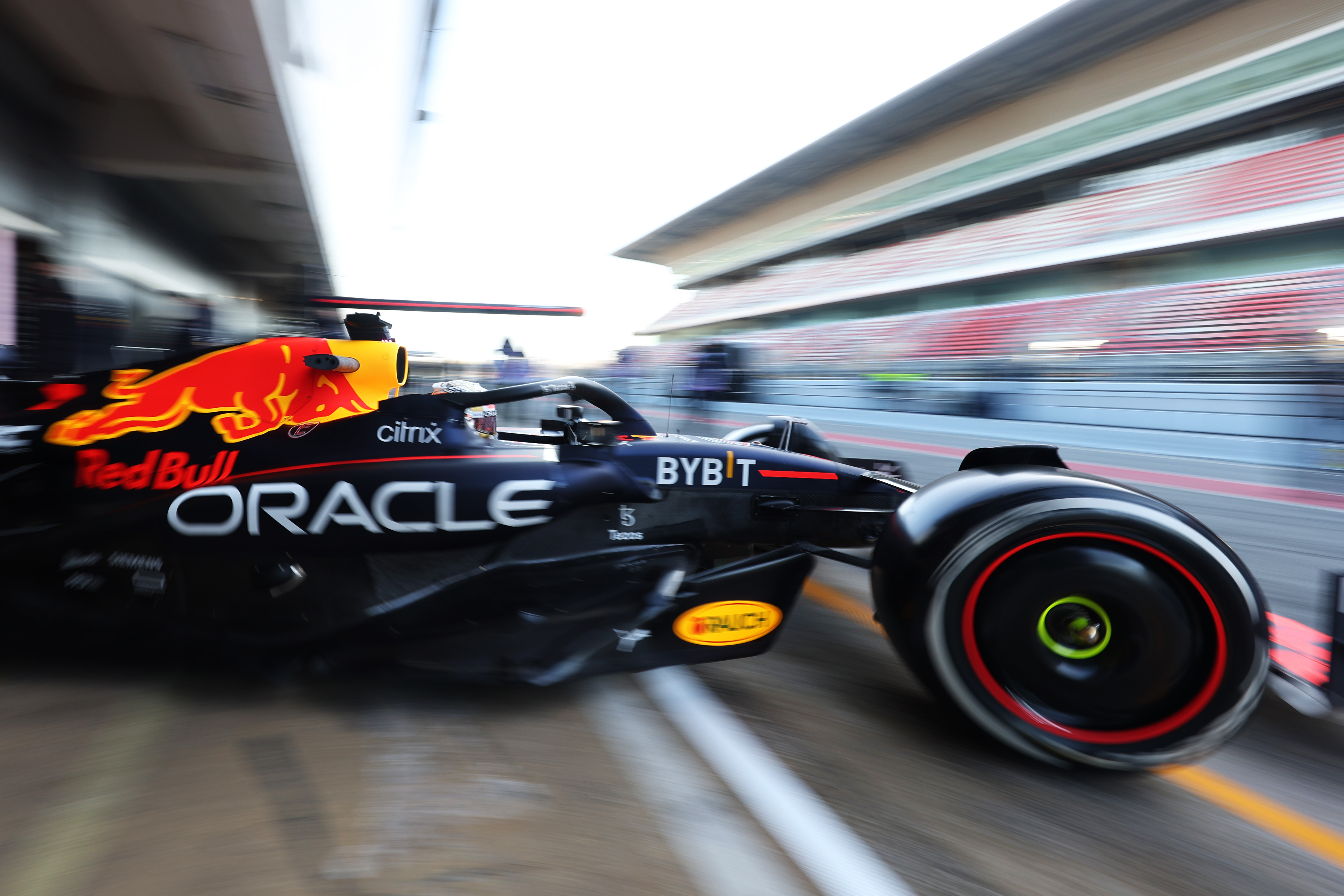 4790x3200 In photo: Red Bull's real RB18 emerges for the first time, Desktop