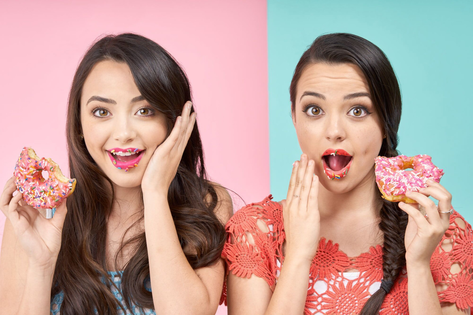 1600x1070 Wallpaper, The Merrell Twins, Veronica Merrell, Vanessa Merrell, women, model, blue, pink, donuts 2000x1335, Desktop