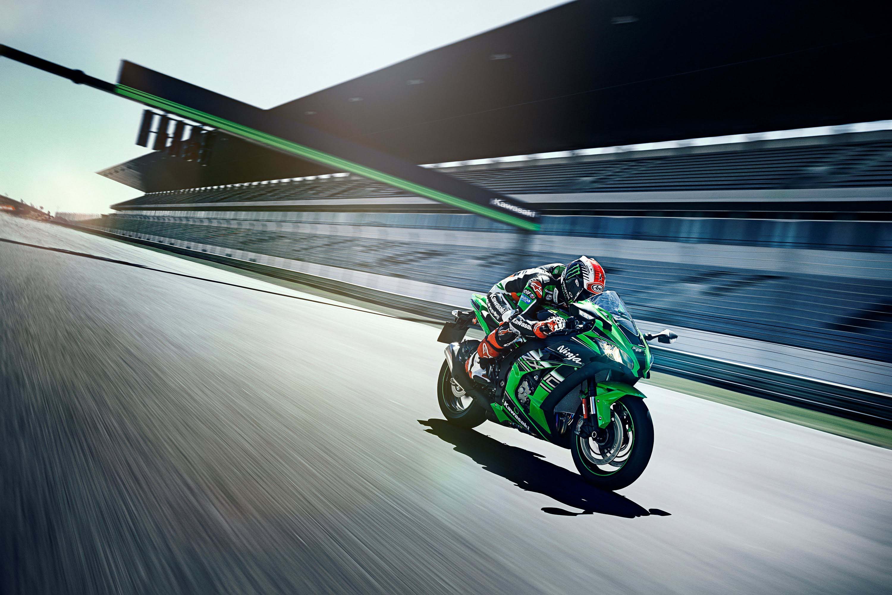 3000x2000 Video: New 2016 Kawasaki Ninja ZX 10R In Detail, Desktop