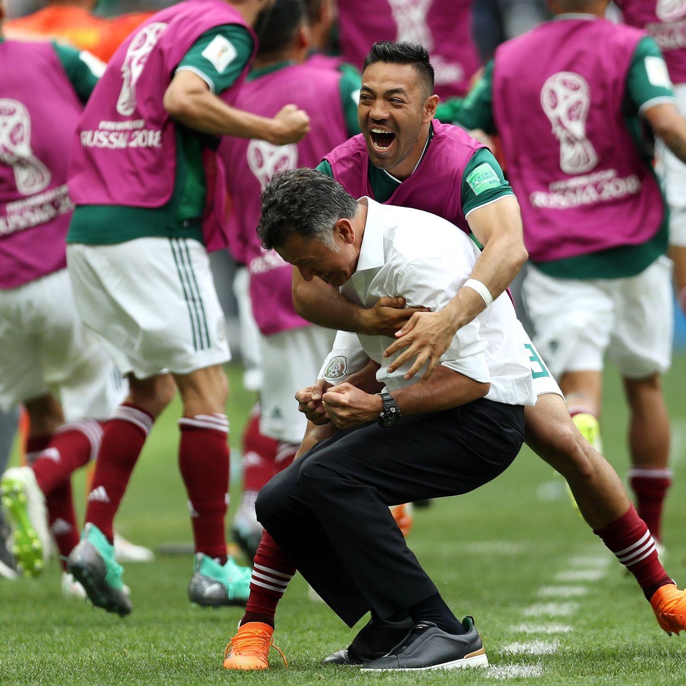 1400x1400 Hirving Lozano goal makes Mexico coach so overwhelmed he had to sit, Phone