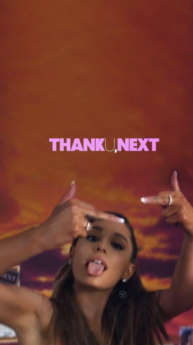 750x1340 Ariana Grande wallpaper♡ in 2019, Phone