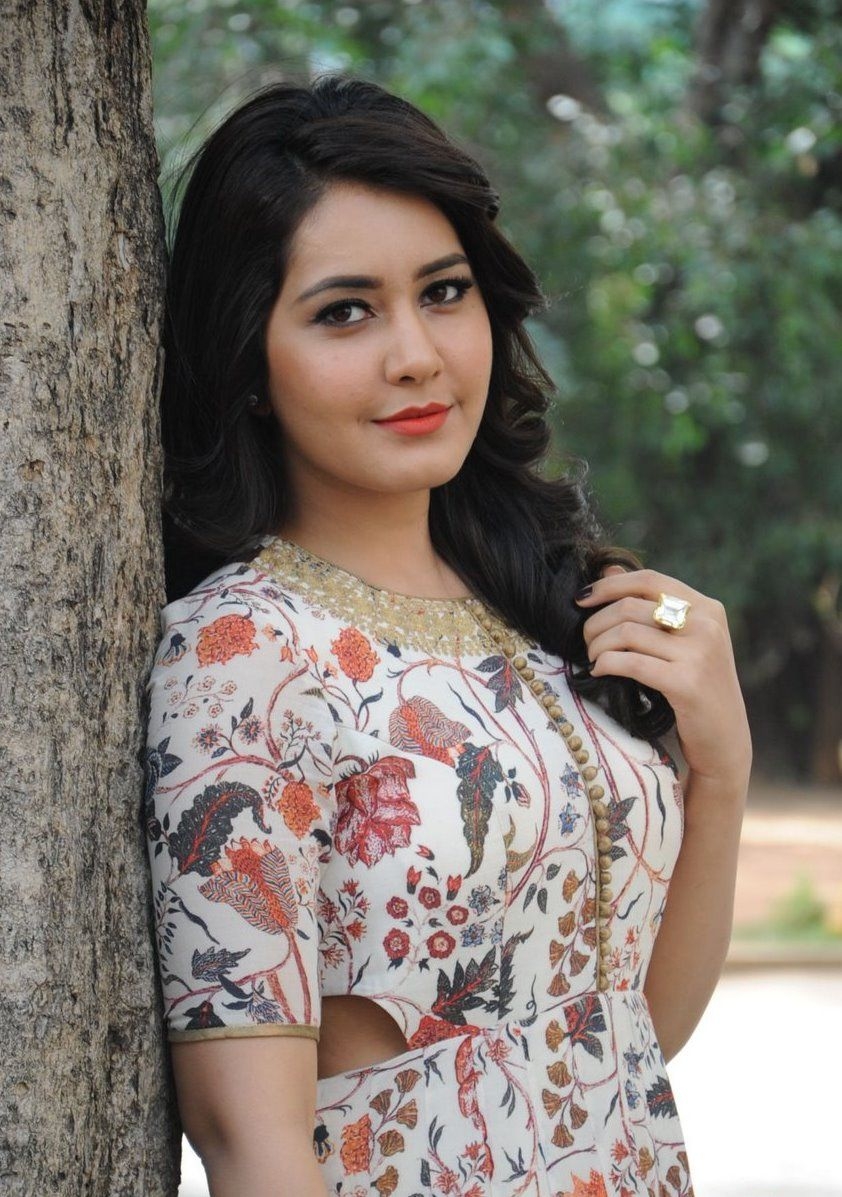 850x1200 South Indian Actress Rashi Khanna Wallpaper, Phone