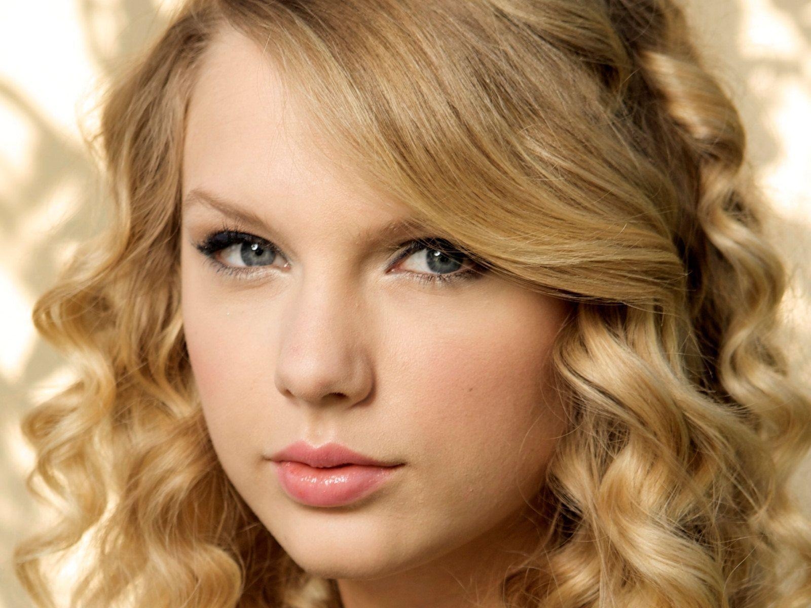 1600x1200 Taylor Swift Wallpaper HD. High Definition Wallpaper, High, Desktop