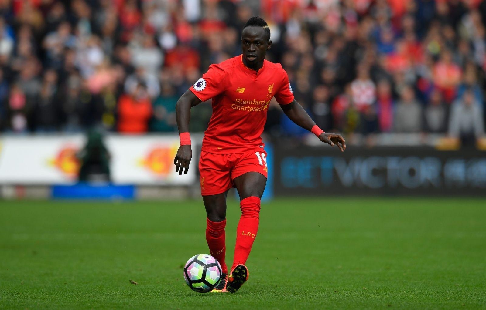 1600x1030 Manchester United transfer news: Liverpool forward Sadio Mane, Desktop