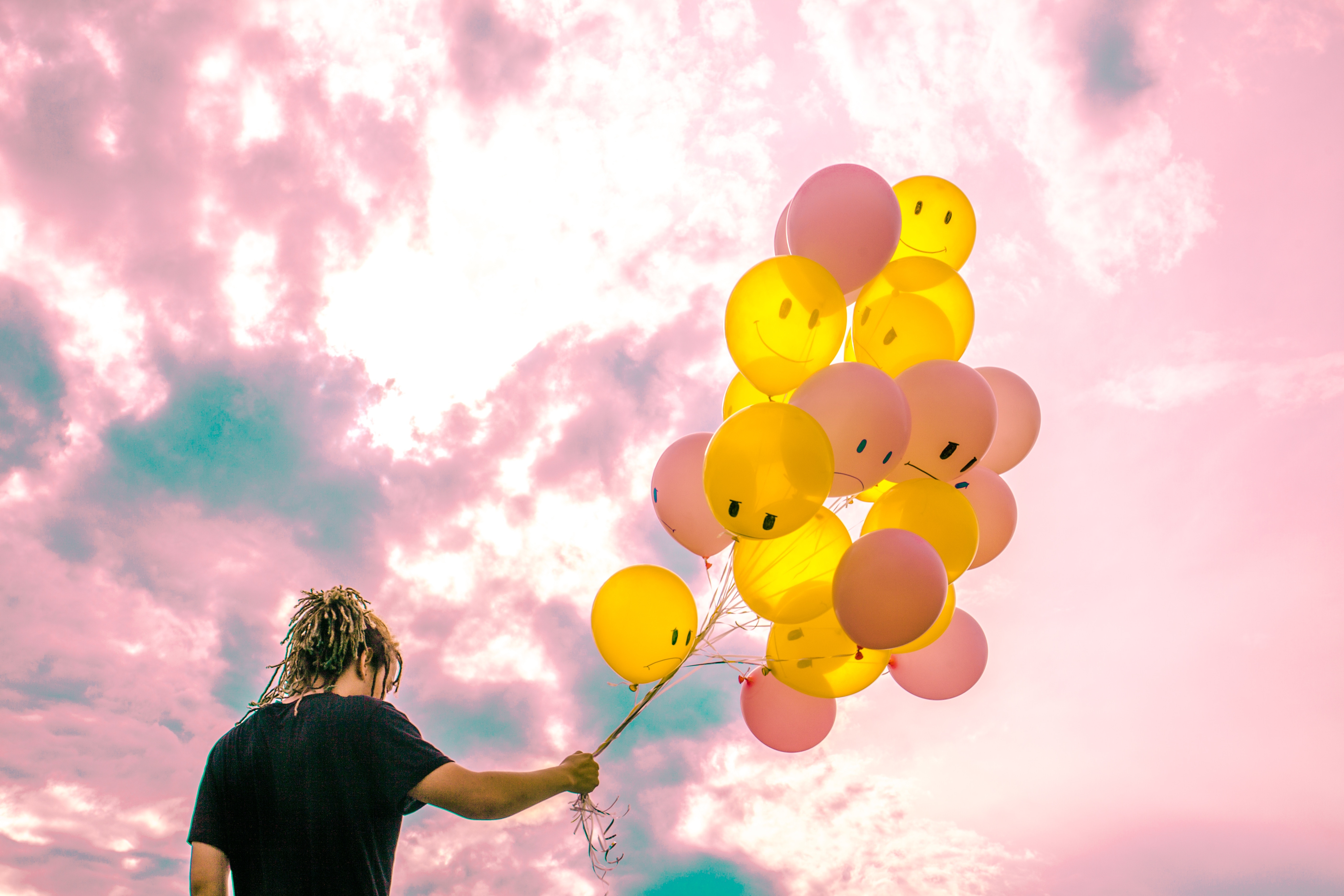 5620x3750 Download wallpaper  balloons, sky, pink, yellow HD, Desktop