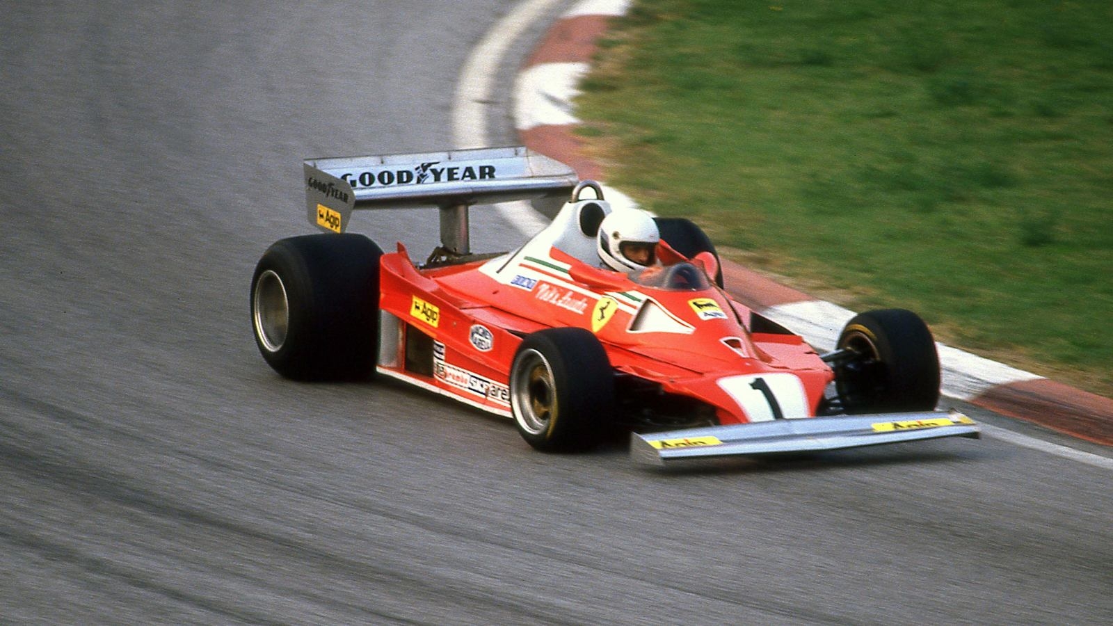 1600x900 Mattia Binotto lucky not to be managing a driver like Gilles Villeneuve, Desktop