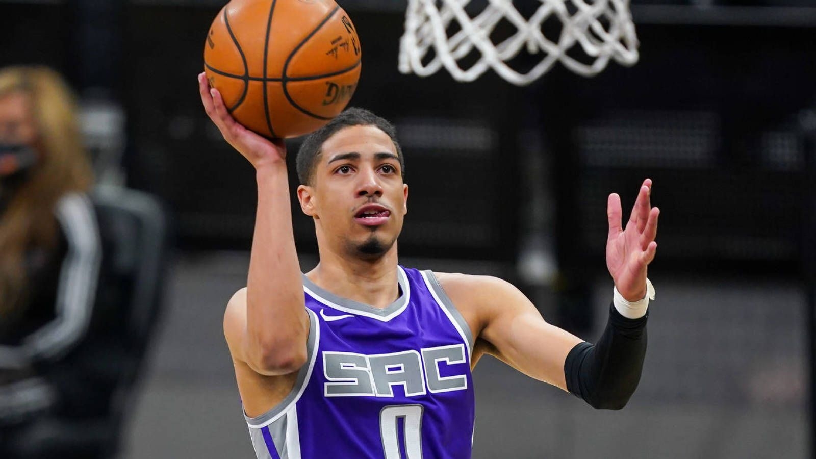 1600x900 Tyrese Haliburton not concerned with move out of starting lineup, Desktop