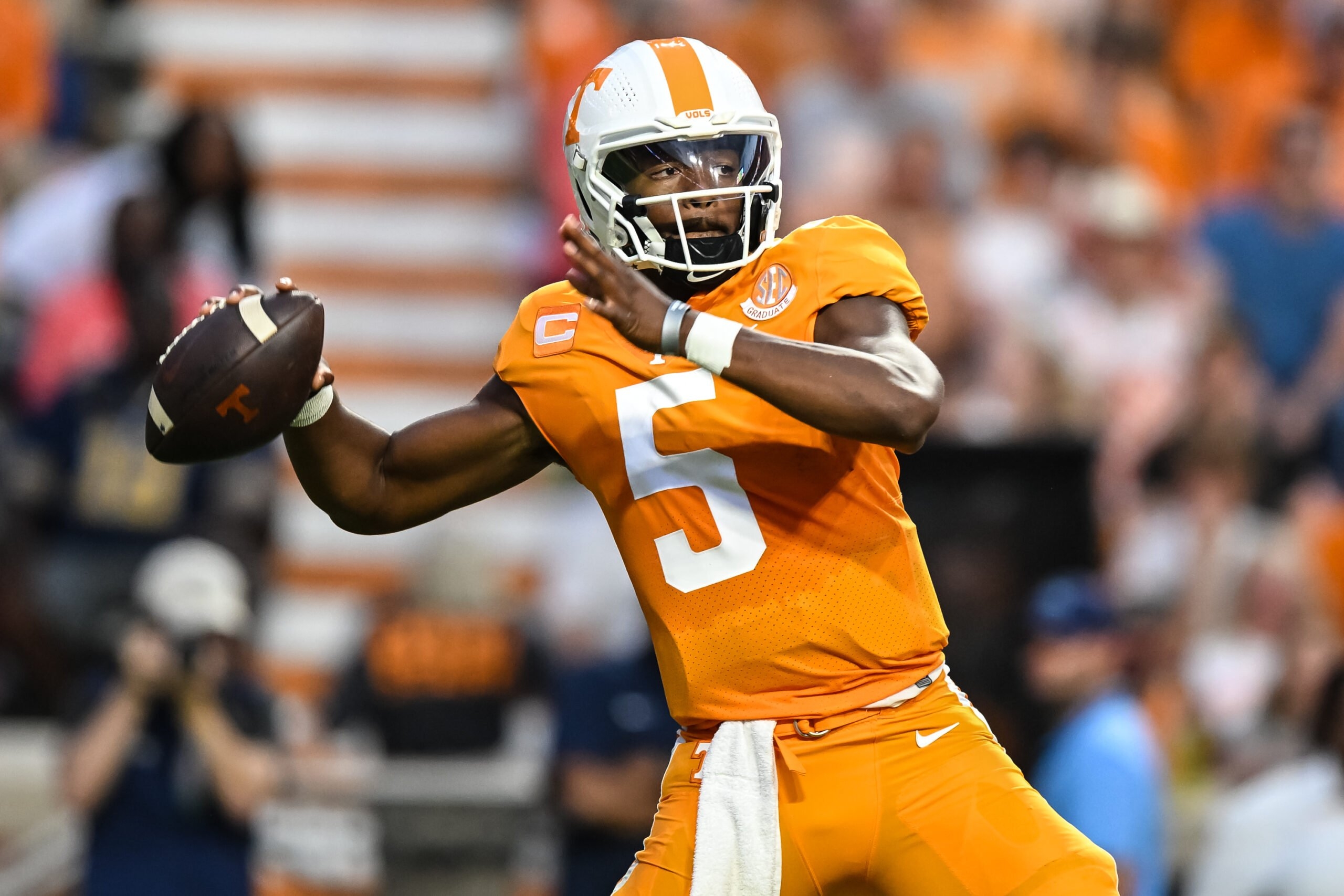 2560x1710 Hendon Hooker, QB, Tennessee. NFL Draft Scouting Report, Desktop