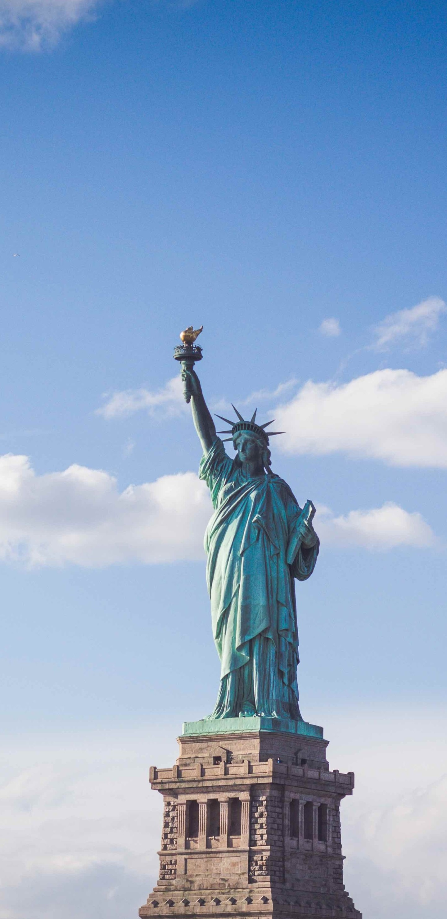 1440x2960 Statue of liberty Wallpaper Download, Phone