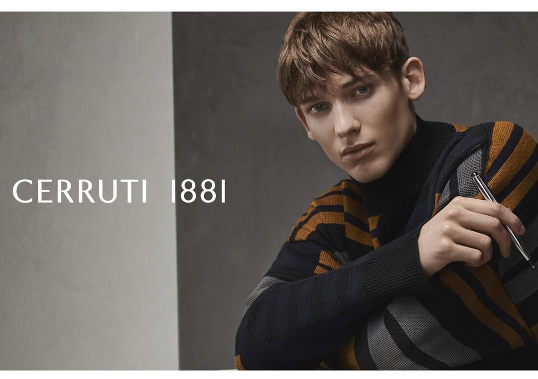 1080x770 Christopher Einla For Cerruti 1881 FW 18. Uno Models Barcelona & Madrid, Desktop