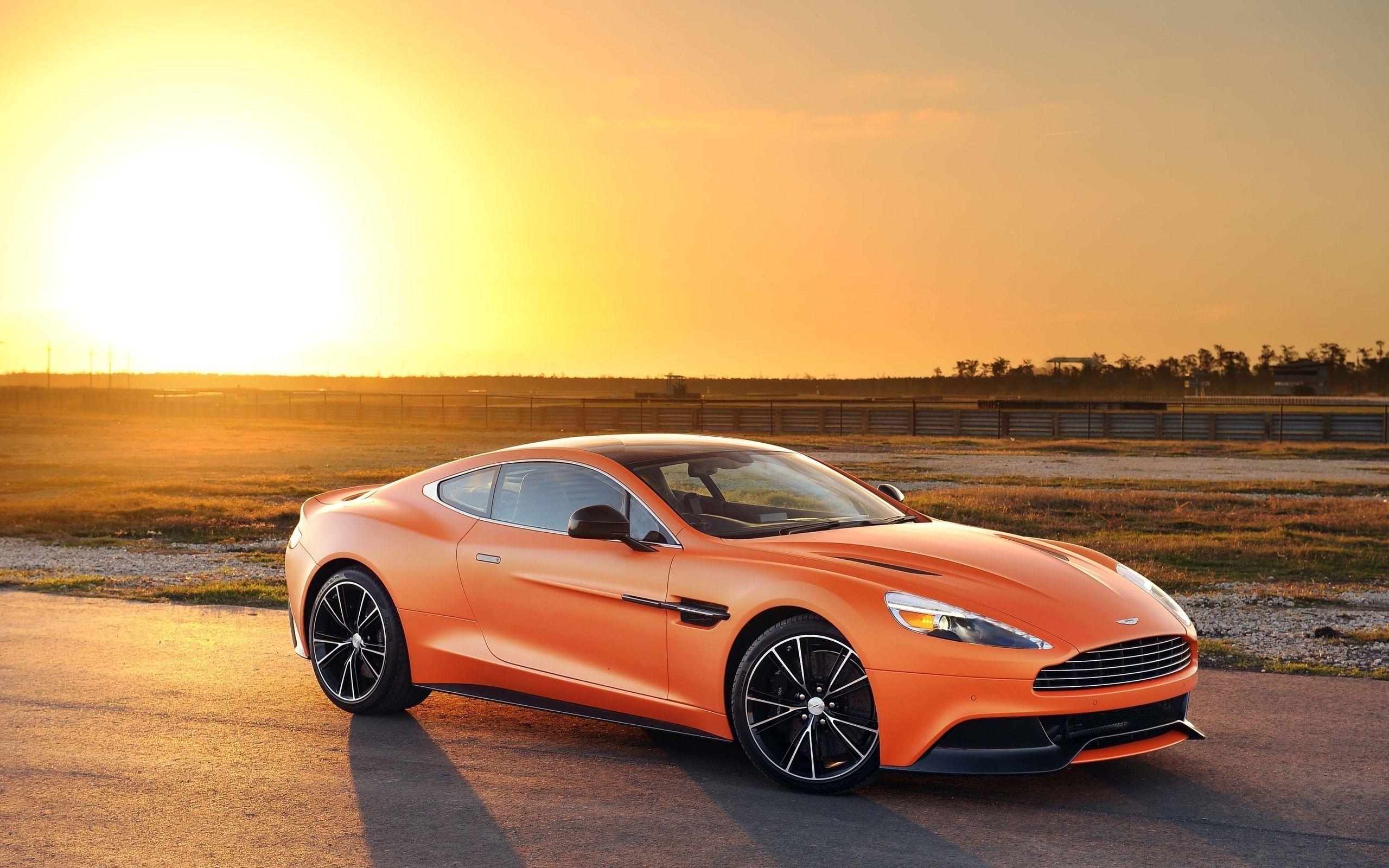 2560x1600 Free Download Aston Martin Vanquish Wallpaper, Desktop