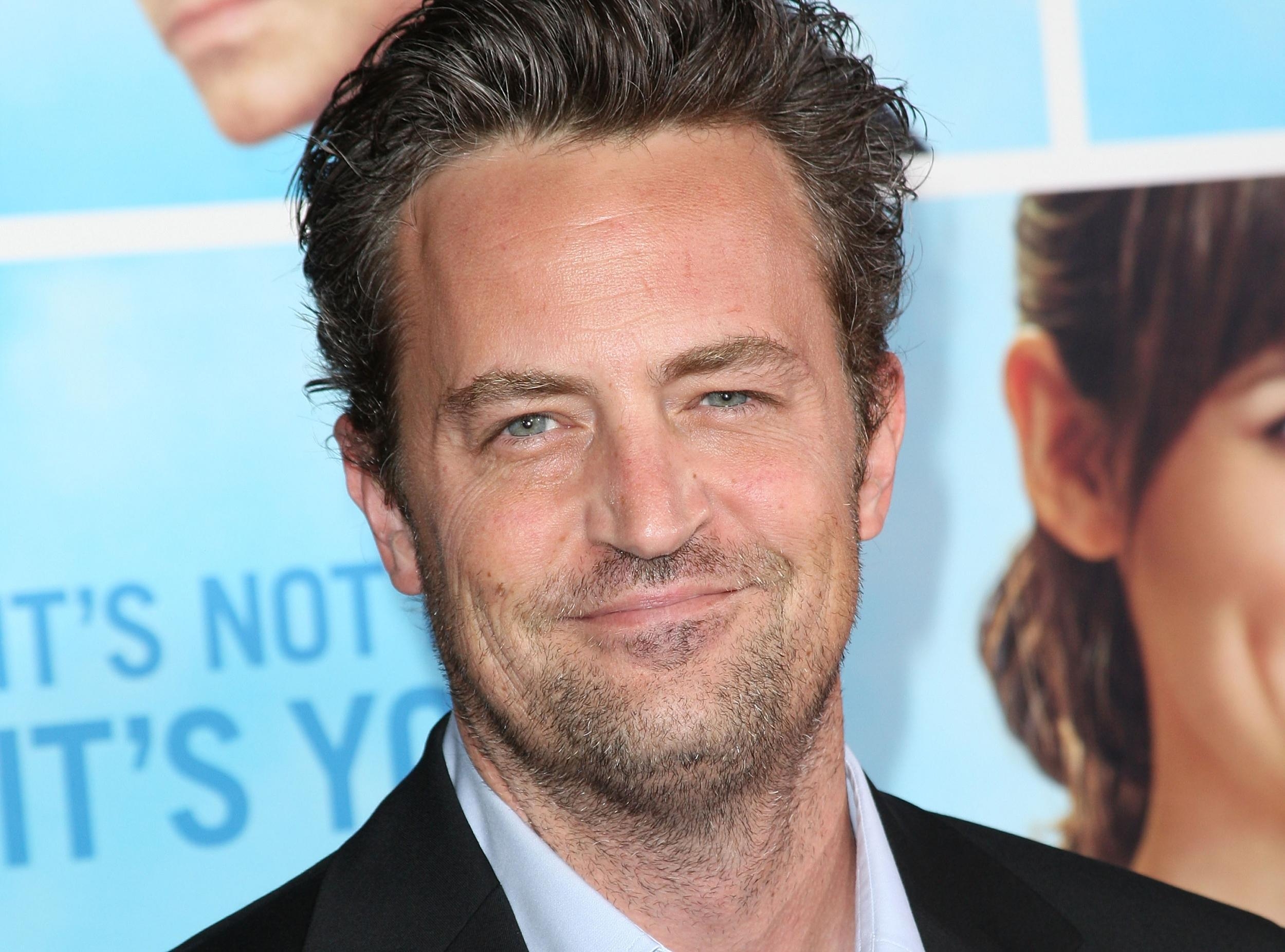 2500x1860 Matthew Perry 'can't remember three years of Friends' because he, Desktop