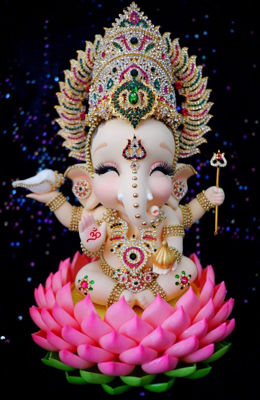 1040x1590 paintings: photo of cute ganesha to use for instagram and whatsapp story. Happy ganesh chaturthi image, Ganesh chaturthi image, Happy ganesh chaturthi, Phone