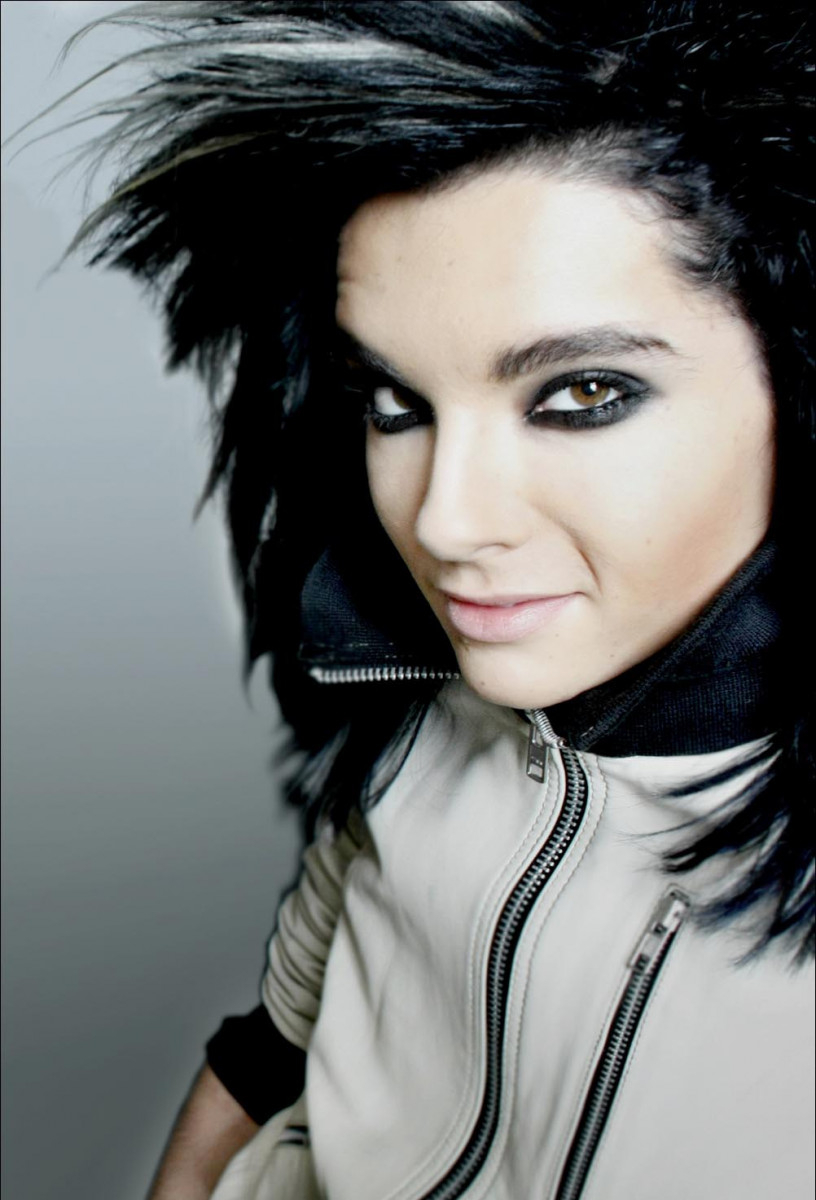 820x1200 Bill Kaulitz wallpaper, Phone