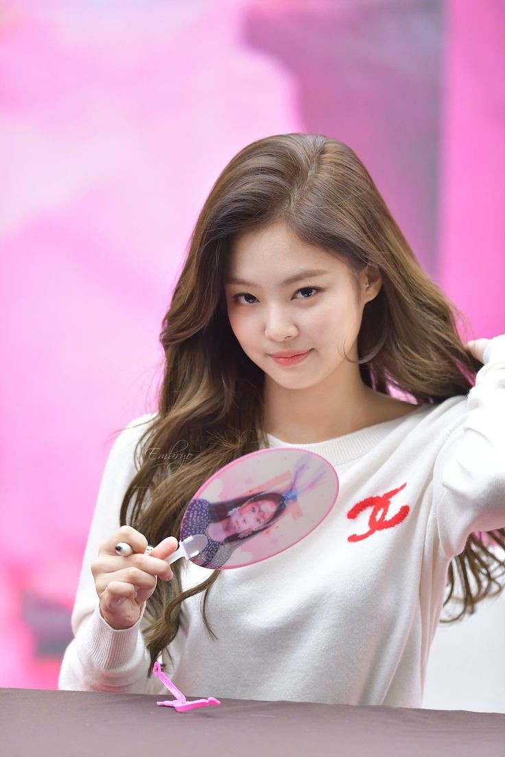 740x1110 Jennie Kim Blackpink Cute Image. Blackpink Jennie Wallpaper, Phone