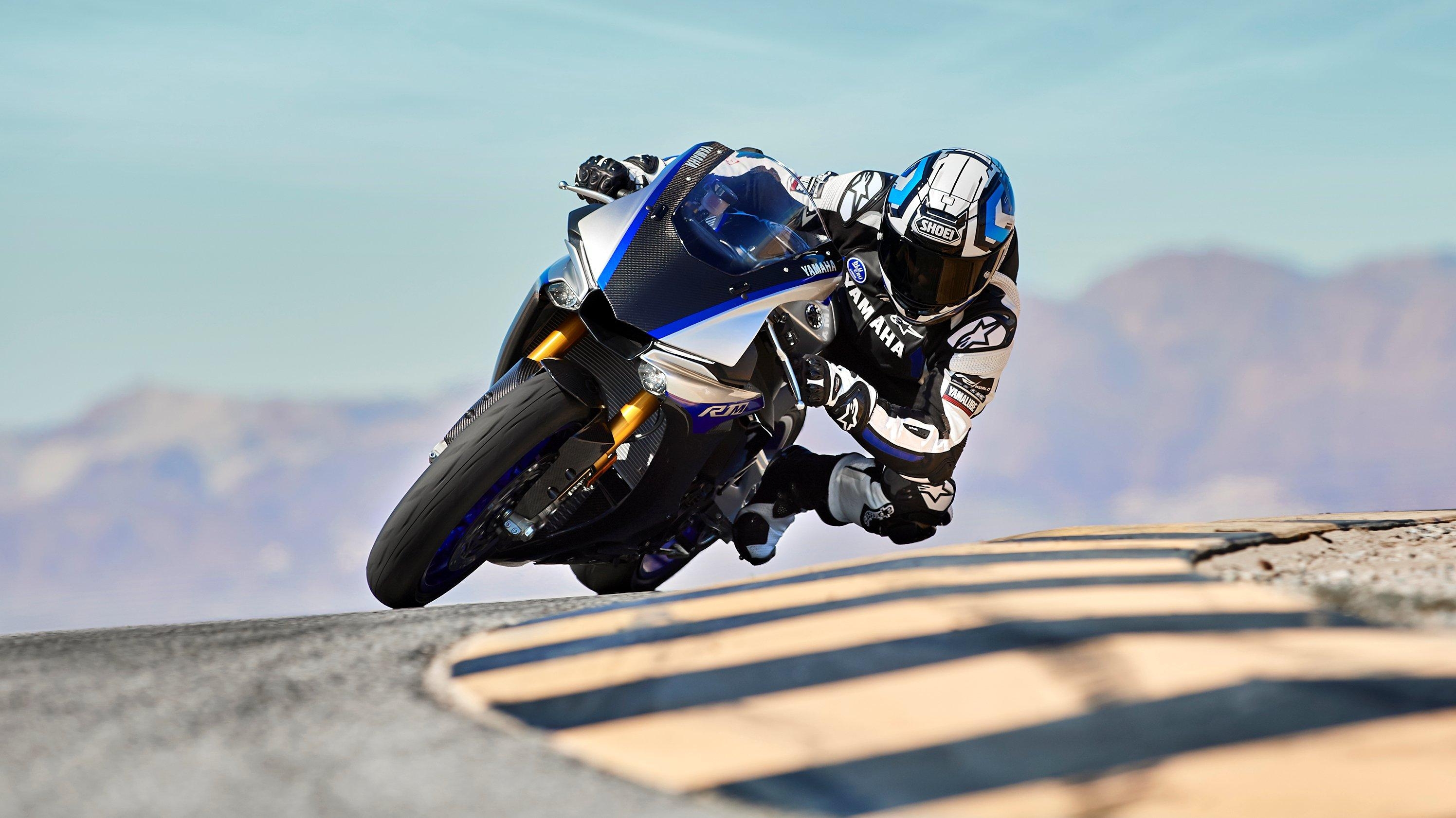 3000x1690 2019 Yamaha YZF R1 / R1M Picture, Photo, Wallpaper, Desktop