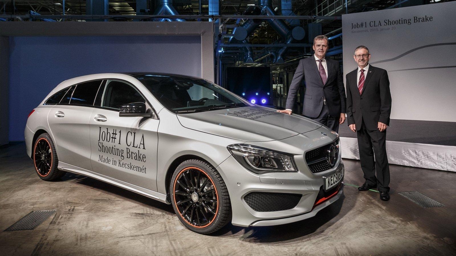 1600x900 Mercedes Benz CLA Shooting Brake Goes Into Production Picture, Desktop