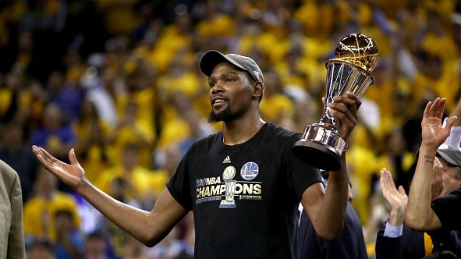 1920x1080 Warriors' Kevin Durant trolls Russell Westbrook with cupcake hat, Desktop