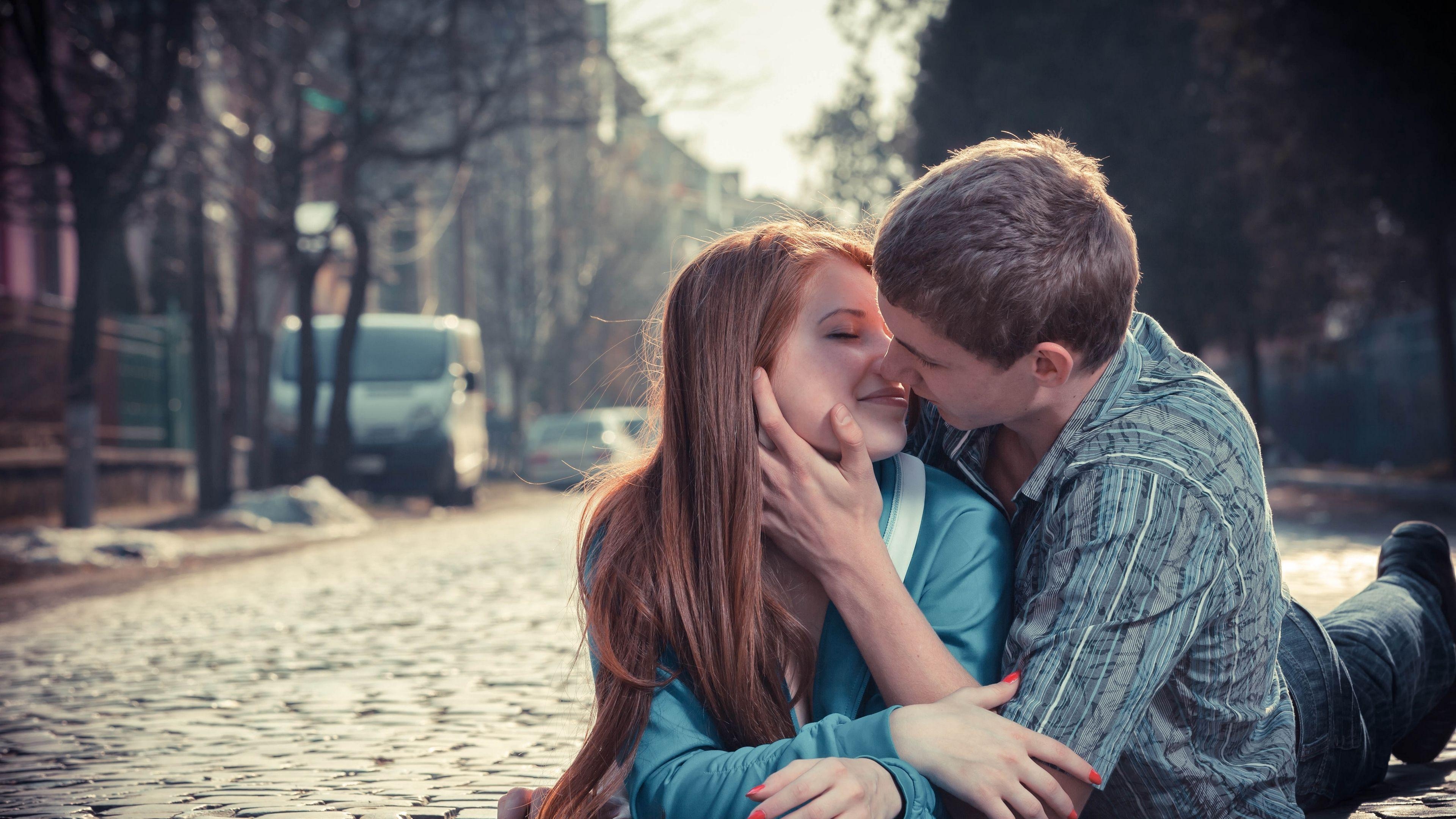 3840x2160 Download wallpaper  boy, girl, kissing, love, road, city 4k, Desktop