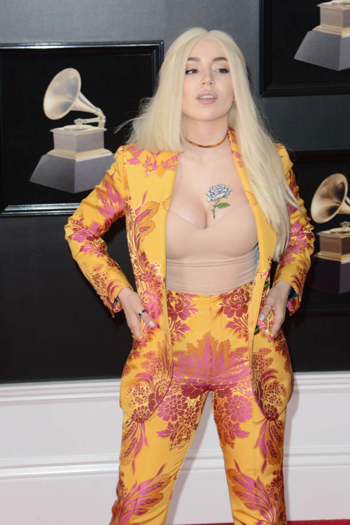 1200x1800 Ava Max Stills At Grammy 2018 Awards In New York 2018 01 28 202776, Phone