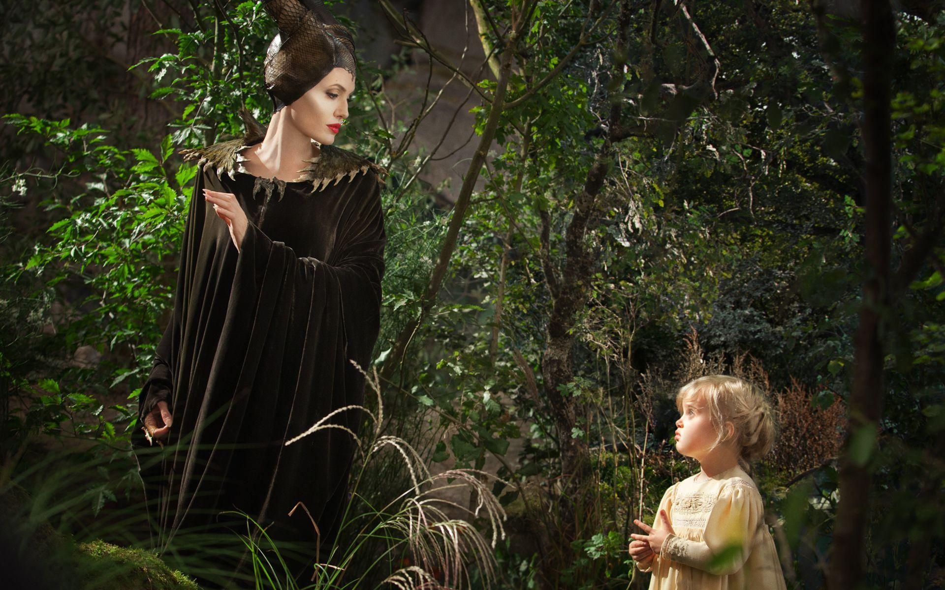 1920x1200 Maleficent & Young Sleeping Beauty HD 16 10, Desktop