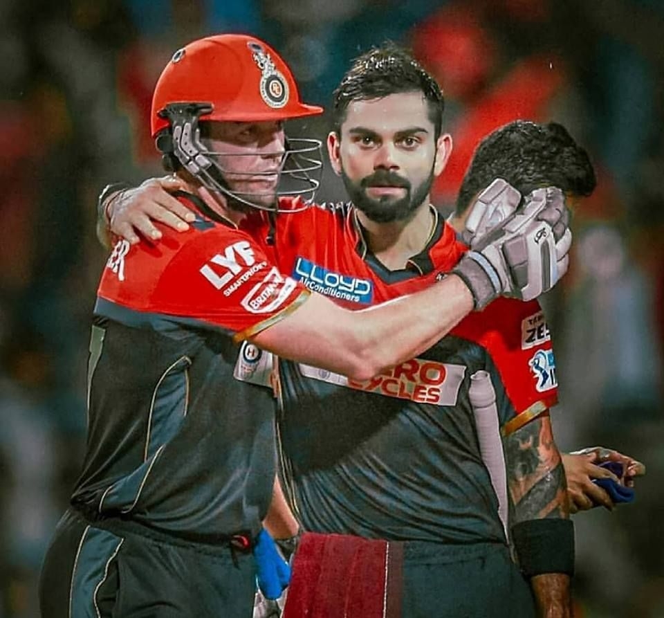 960x900 Virat kohli.com, Desktop