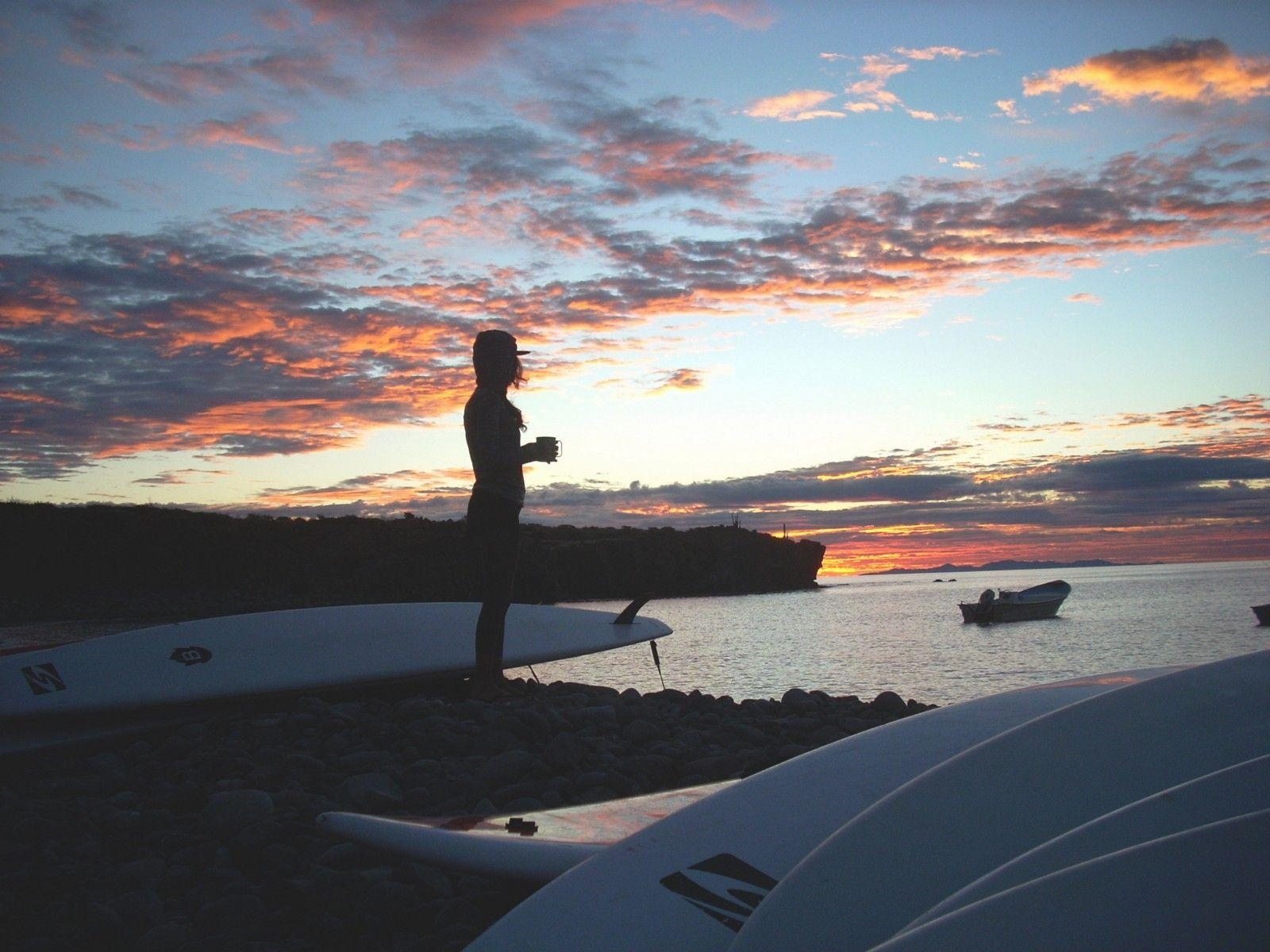 1600x1200 Paddle Boarding in the Sea of Cortez: Trading my iPhone for the Sun, Desktop