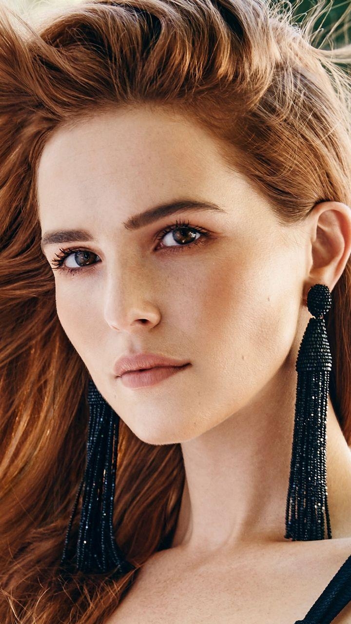 720x1280 American Actress Zoey Deutch, Phone