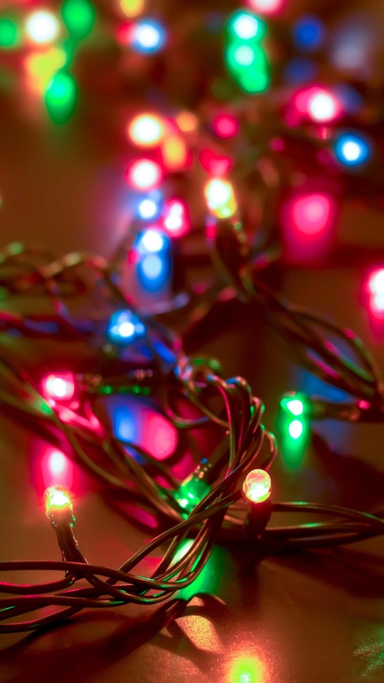 750x1340 Christmas Wallpaper Lights, Phone